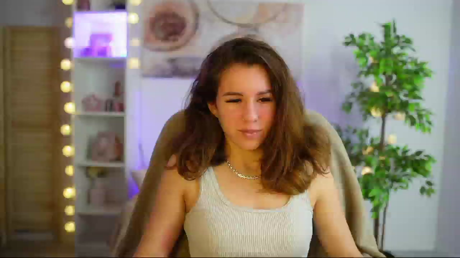 Gallery image thumbnail from Alyssa_Hall's myfreecams stream on, 03/01/2025, 15:35 image 12 of 20