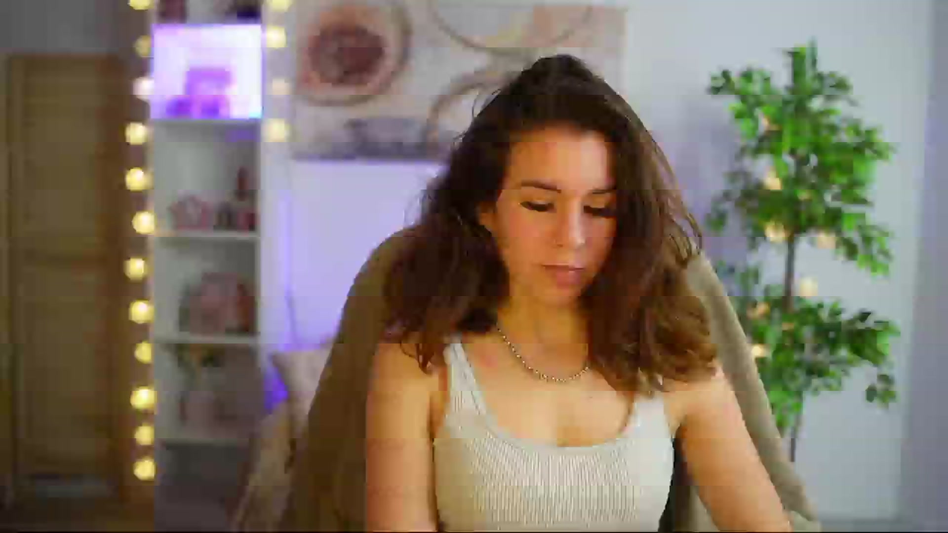 Gallery image thumbnail from Alyssa_Hall's myfreecams stream on, 03/01/2025, 16:52 image 13 of 20