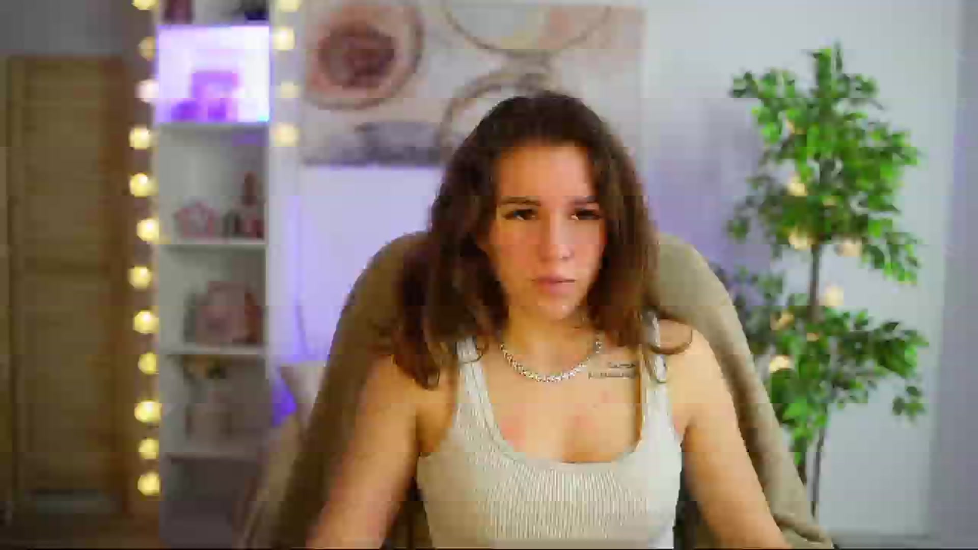 Gallery image thumbnail from Alyssa_Hall's myfreecams stream on, 03/01/2025, 16:52 image 4 of 20