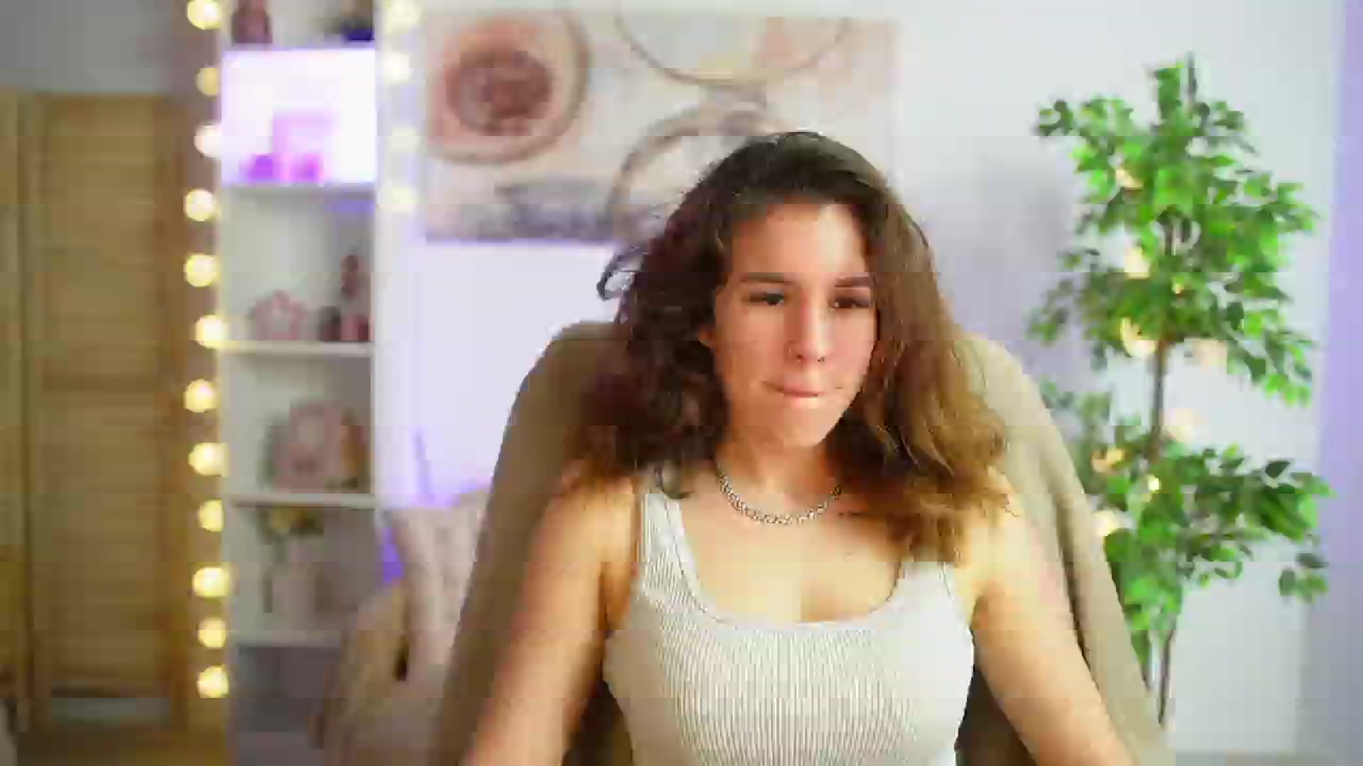 Gallery image thumbnail from Alyssa_Hall's myfreecams stream on, 03/03/2025, 18:05 image 3 of 20