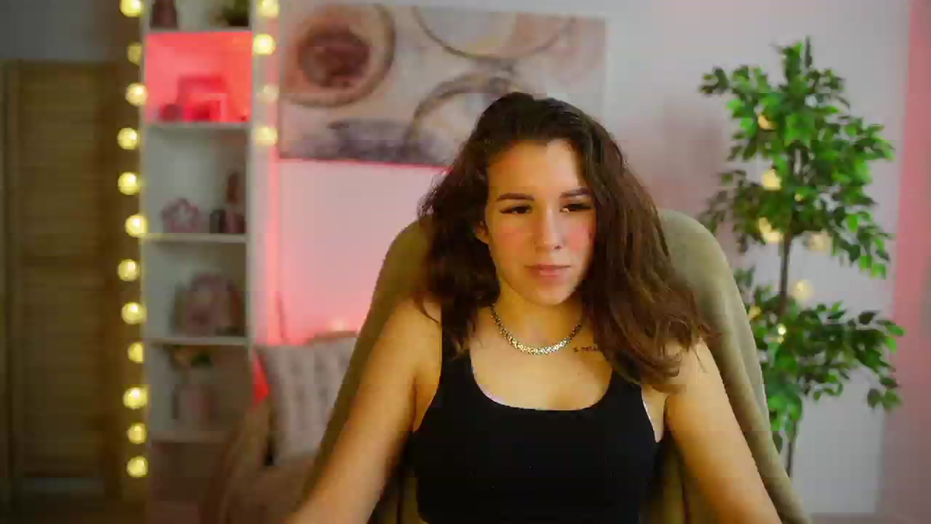 Gallery image thumbnail from Alyssa_Hall's myfreecams stream on, 03/04/2025, 18:07 image 20 of 20