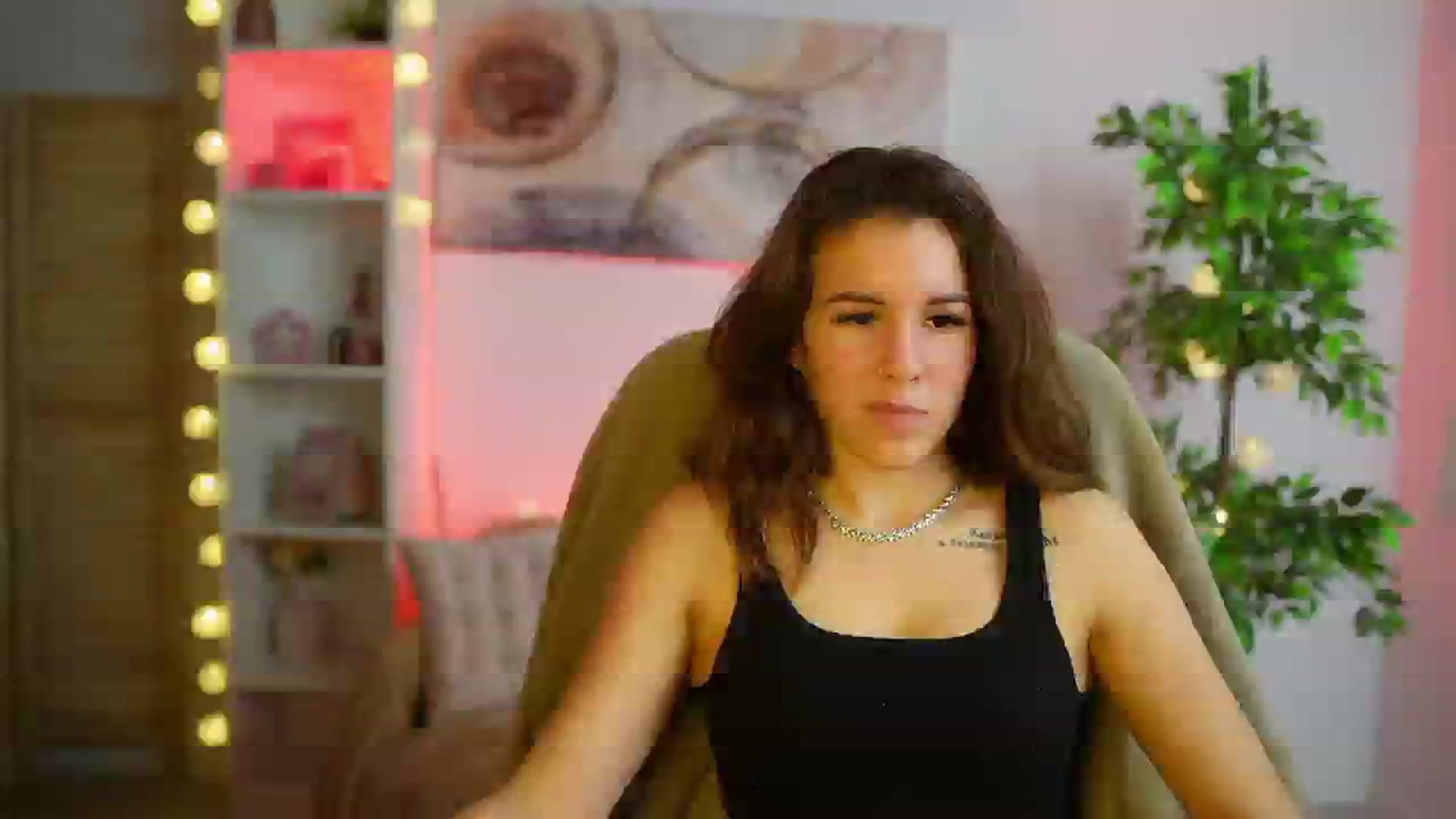 Gallery image thumbnail from Alyssa_Hall's myfreecams stream on, 03/04/2025, 19:00 image 19 of 20