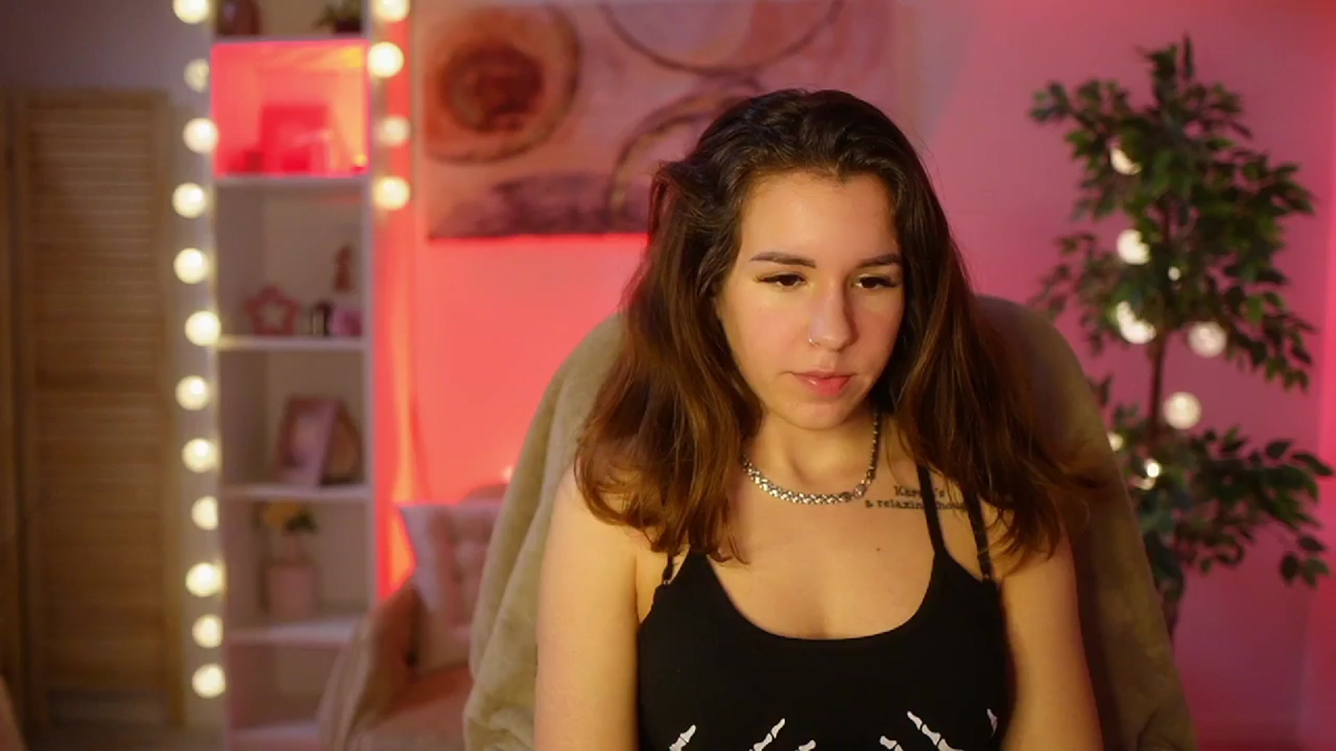 Gallery image thumbnail from Alyssa_Hall's myfreecams stream on, 03/07/2025, 15:09 image 19 of 20