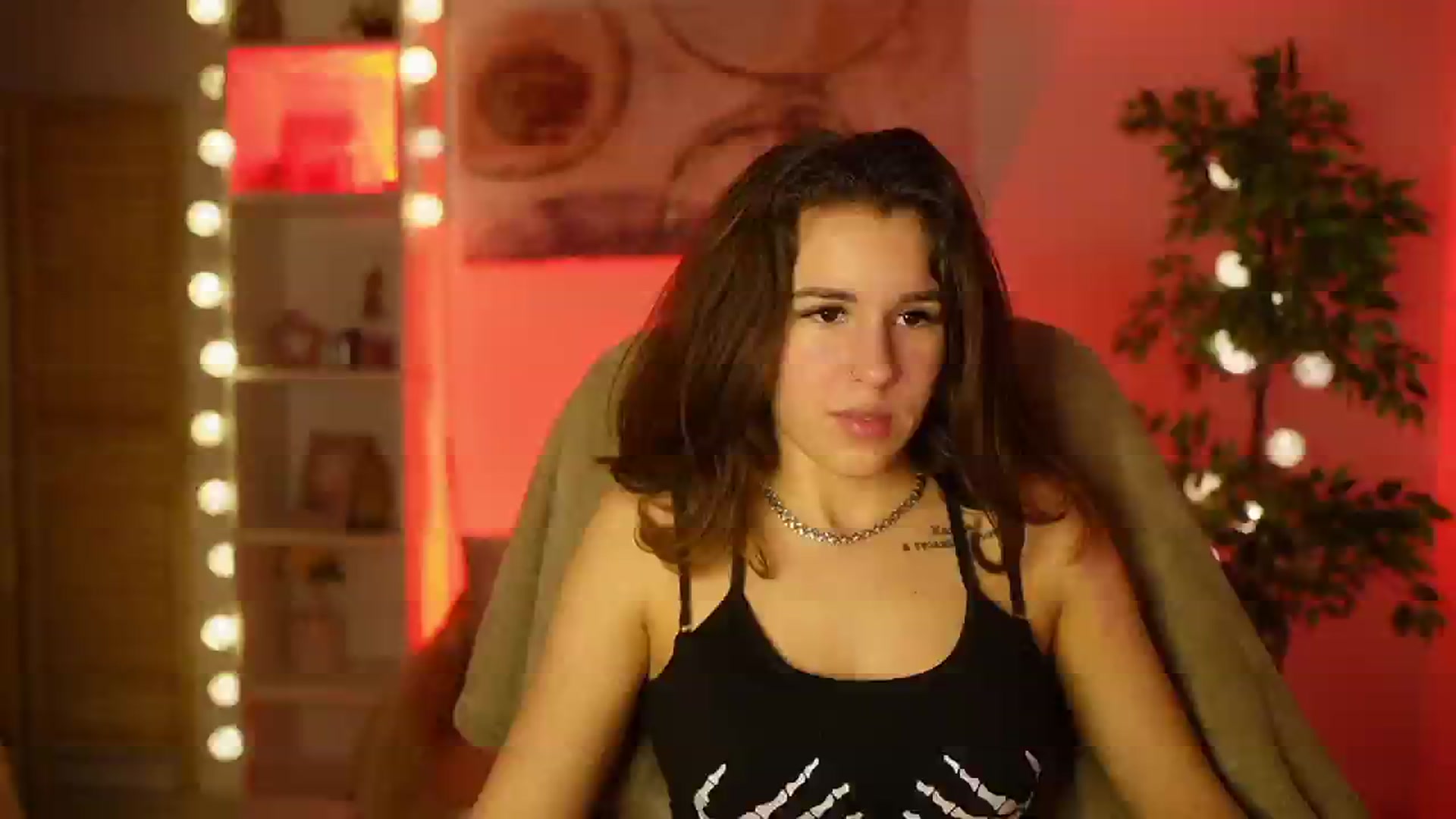 Gallery image thumbnail from Alyssa_Hall's myfreecams stream on, 03/07/2025, 17:01 image 16 of 20
