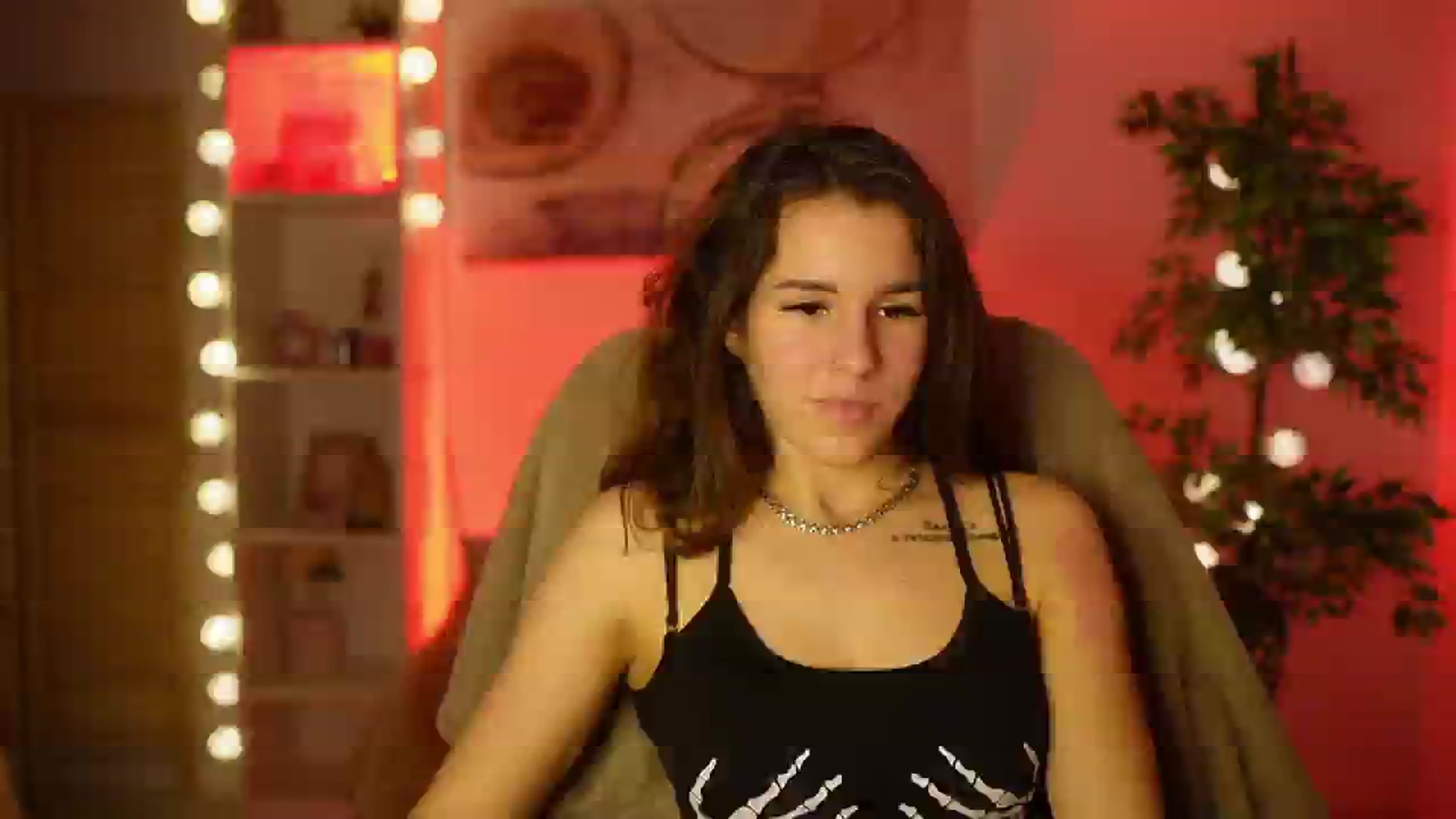 Gallery image thumbnail from Alyssa_Hall's myfreecams stream on, 03/07/2025, 17:01 image 12 of 20