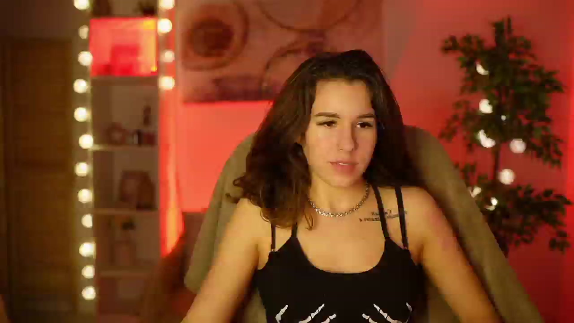 Gallery image thumbnail from Alyssa_Hall's myfreecams stream on, 03/07/2025, 17:01 image 15 of 20