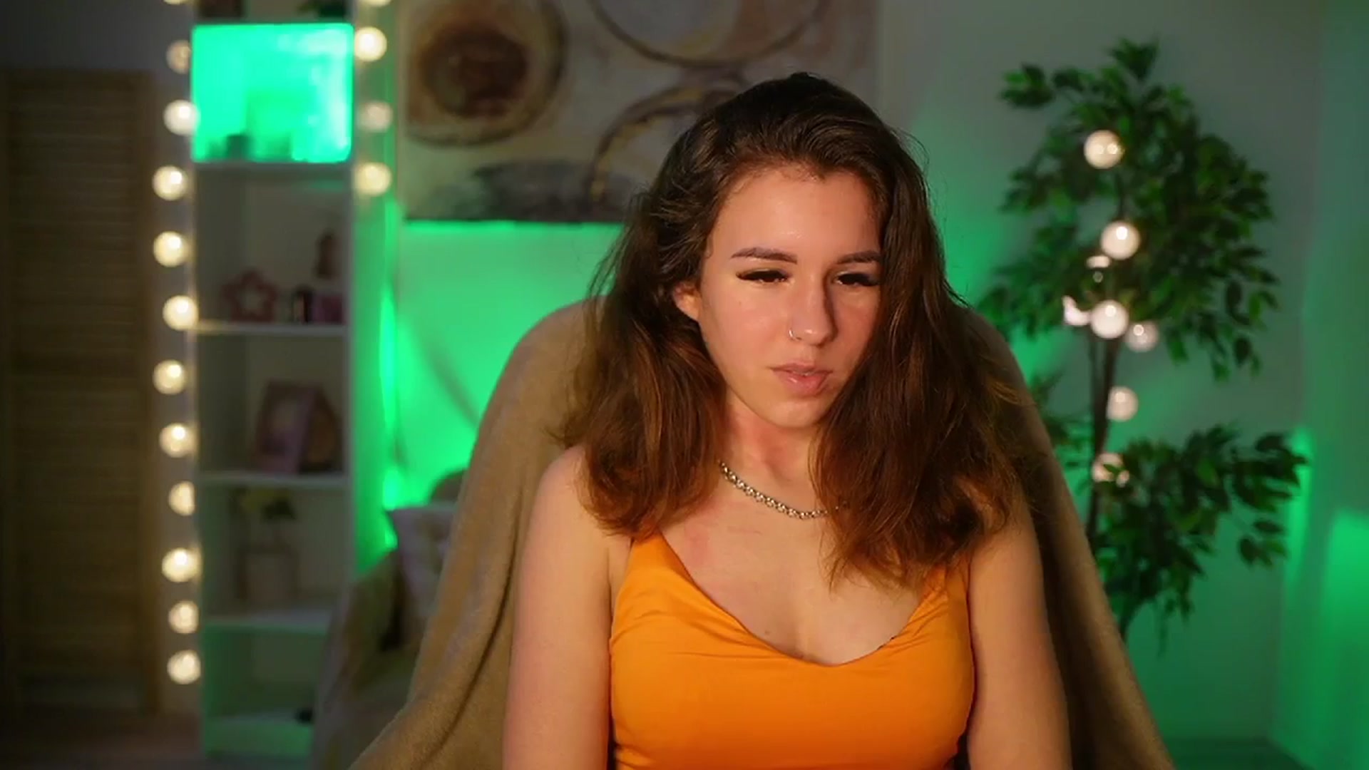 Gallery image thumbnail from Alyssa_Hall's myfreecams stream on, 03/11/2025, 16:02 image 8 of 20