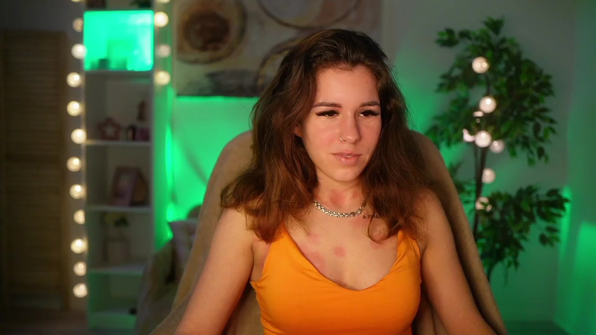Gallery image thumbnail from Alyssa_Hall's myfreecams stream on, 03/11/2025, 16:02 image 3 of 20