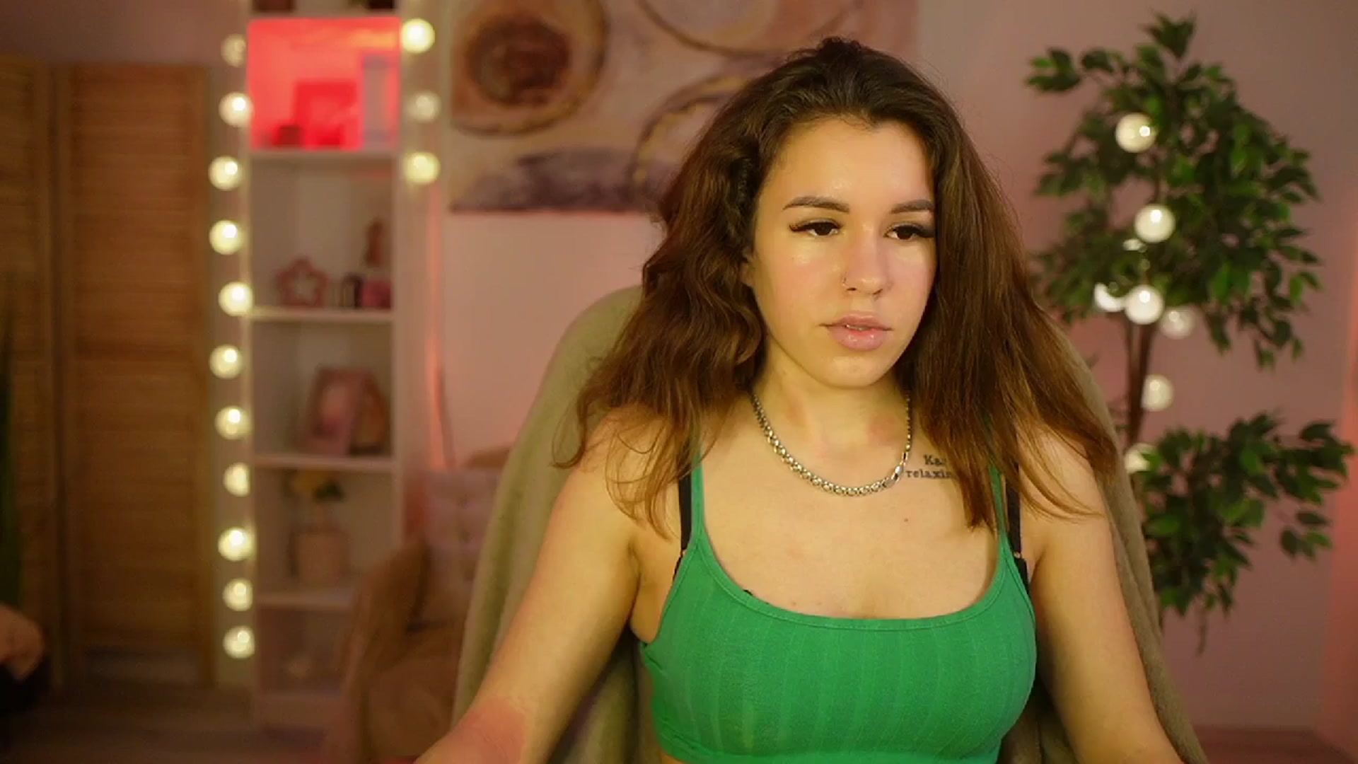 Gallery image thumbnail from Alyssa_Hall's myfreecams stream on, 03/16/2025, 16:04 image 20 of 20