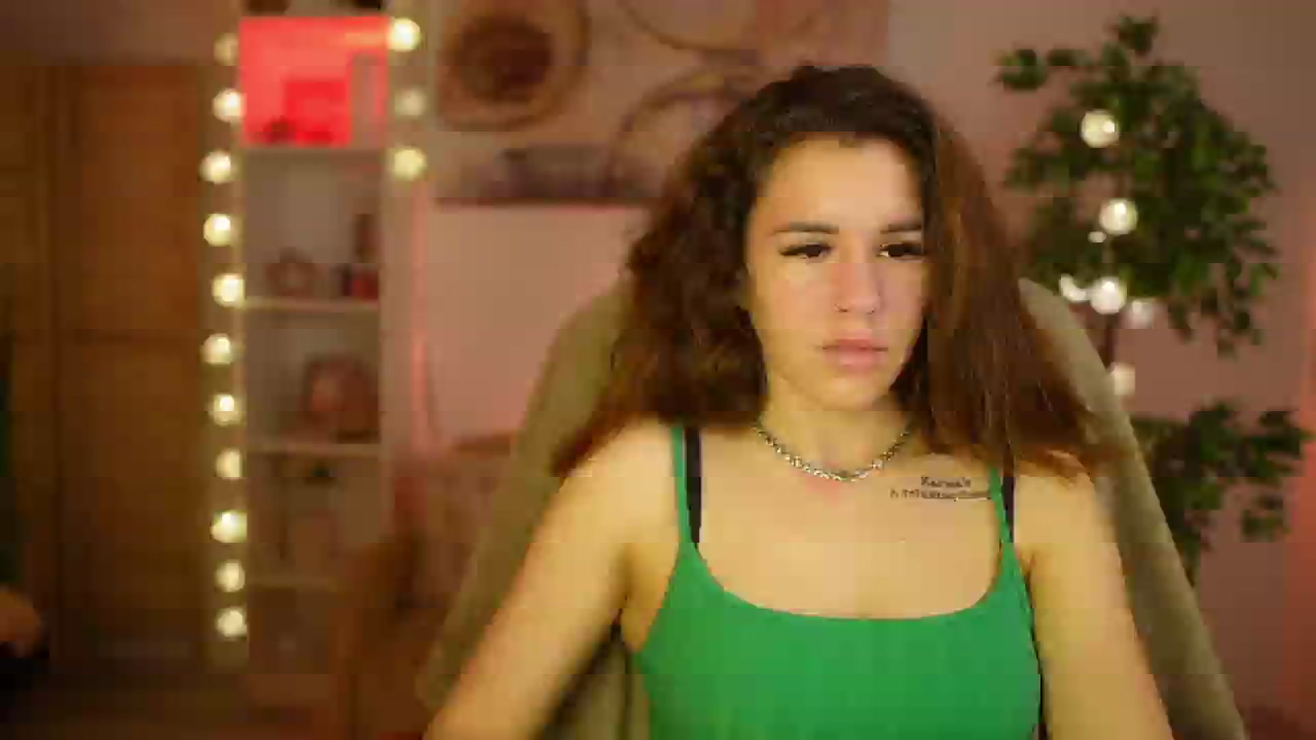 Gallery image thumbnail from Alyssa_Hall's myfreecams stream on, 03/16/2025, 18:03 image 17 of 20