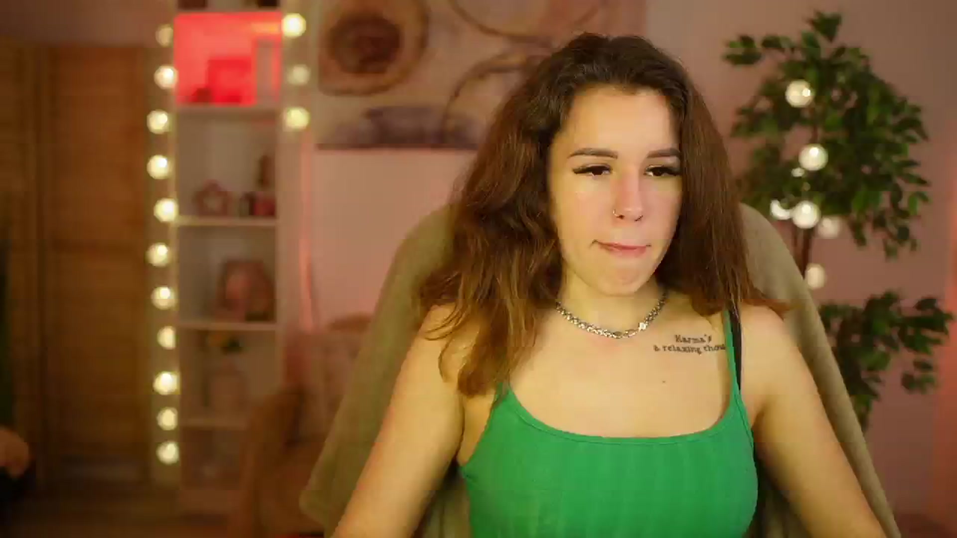 Gallery image thumbnail from Alyssa_Hall's myfreecams stream on, 03/16/2025, 18:03 image 20 of 20