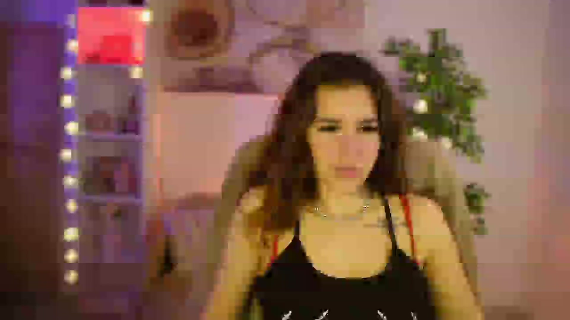 Gallery image thumbnail from Alyssa_Hall's myfreecams stream on, 04/01/2025, 17:04 image 18 of 20