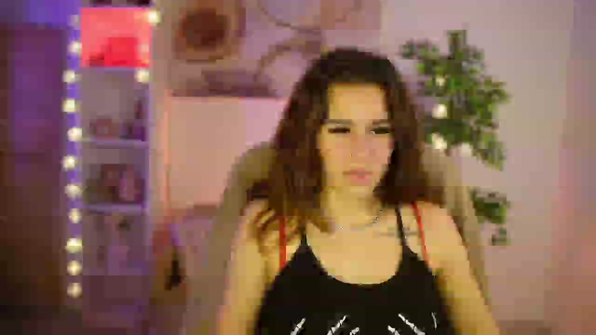 Gallery image thumbnail from Alyssa_Hall's myfreecams stream on, 04/01/2025, 17:04 image 14 of 20