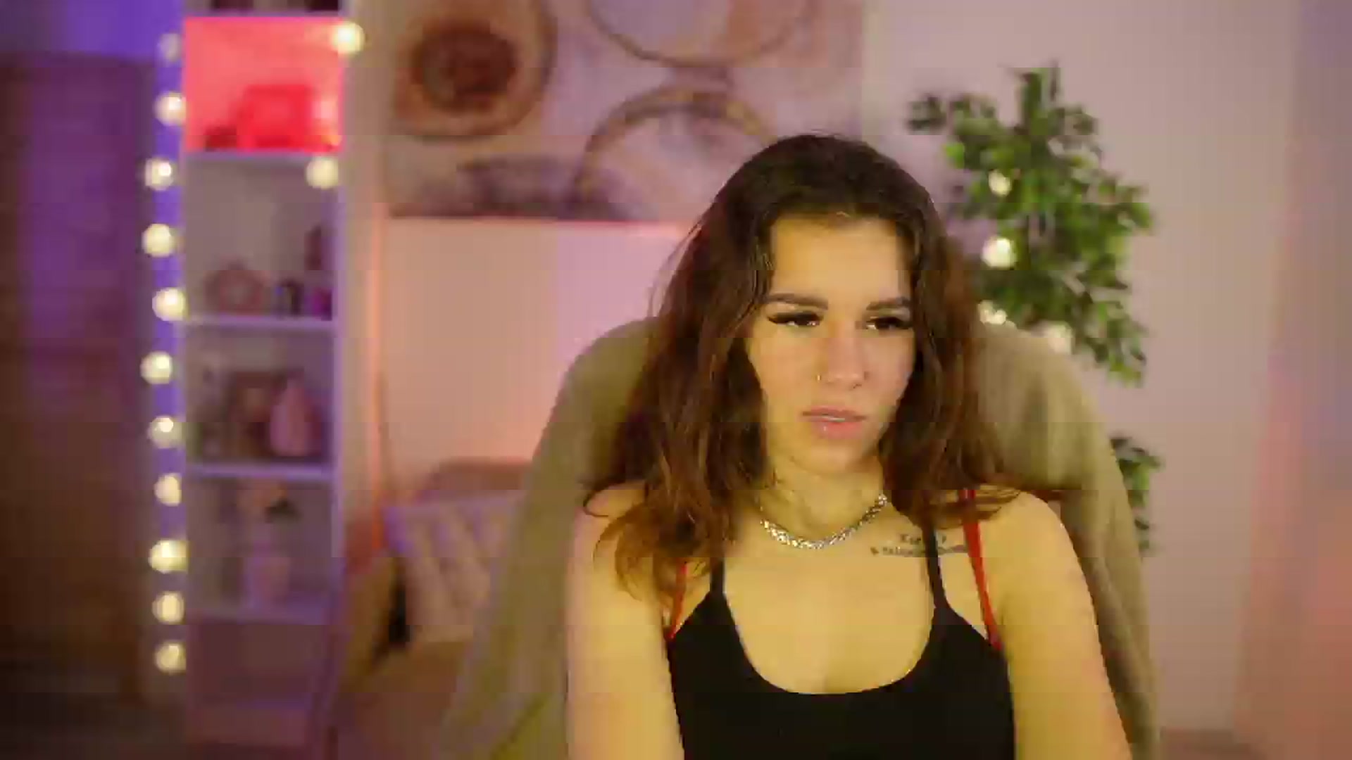 Gallery image thumbnail from Alyssa_Hall's myfreecams stream on, 04/01/2025, 17:04 image 20 of 20
