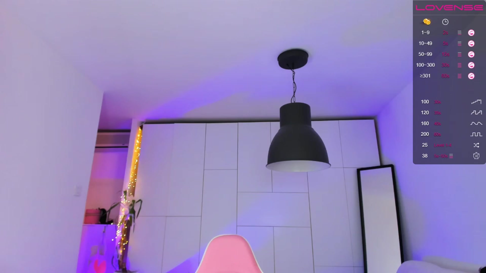 Gallery image thumbnail from Alyssa_Smit's myfreecams stream on, 11/19/2022, 11:35 image 10 of 20
