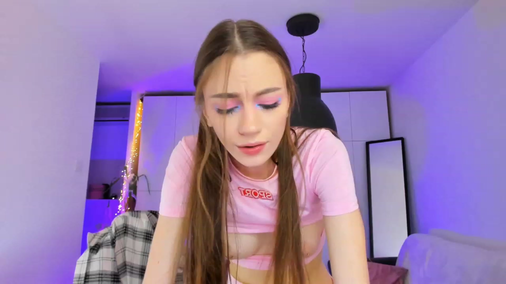 Gallery image thumbnail from Alyssa_Smit's myfreecams stream on, 11/23/2022, 07:19 image 19 of 20