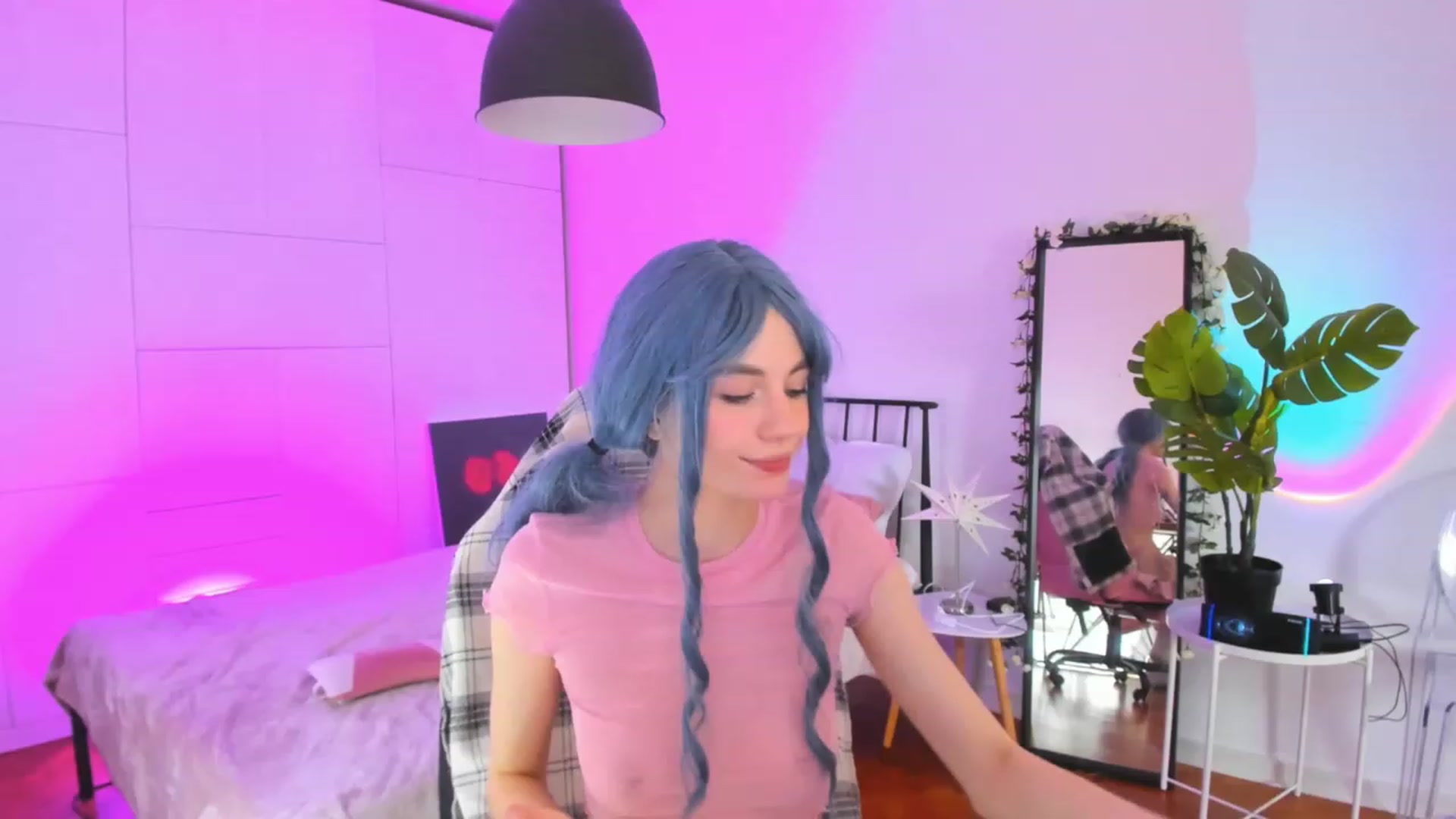 Gallery image thumbnail from Alyssa_Smit's myfreecams stream on, 04/24/2023, 07:01 image 15 of 20