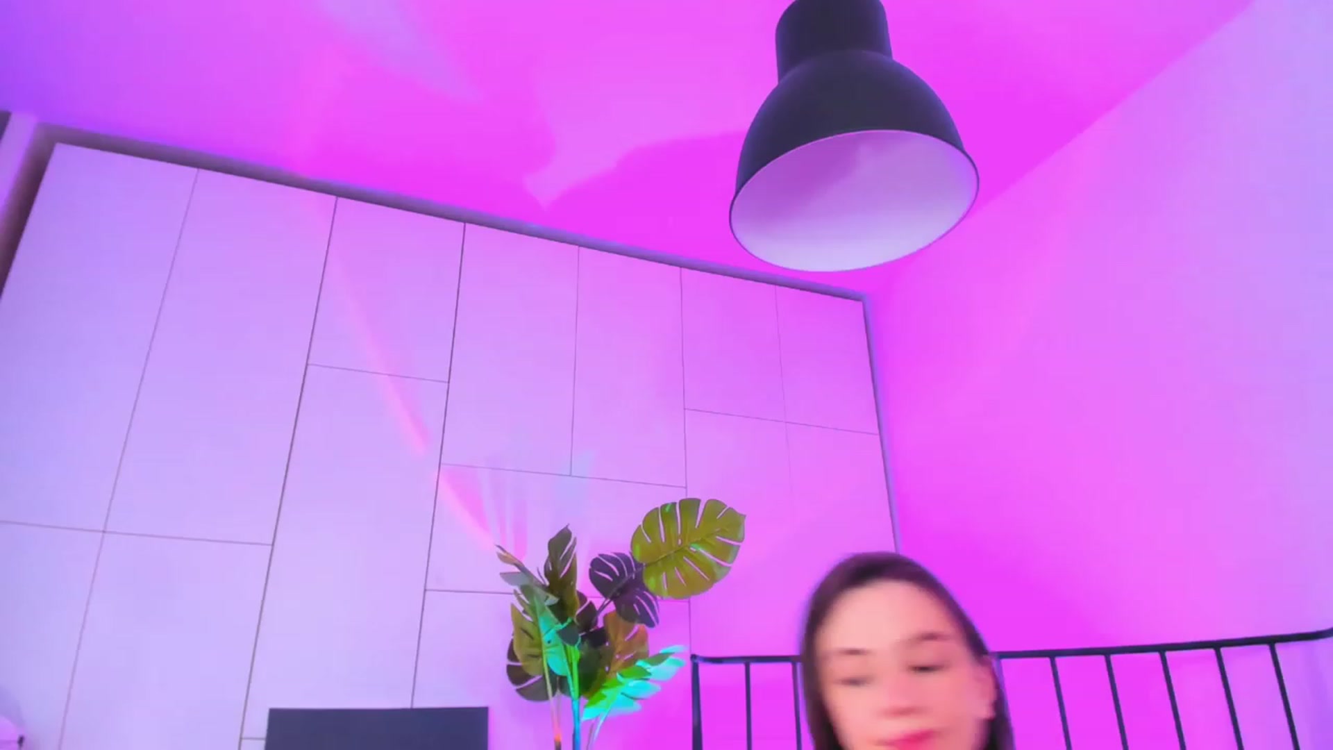 Gallery image thumbnail from Alyssa_Smit's myfreecams stream on, 07/30/2023, 12:45 image 4 of 20