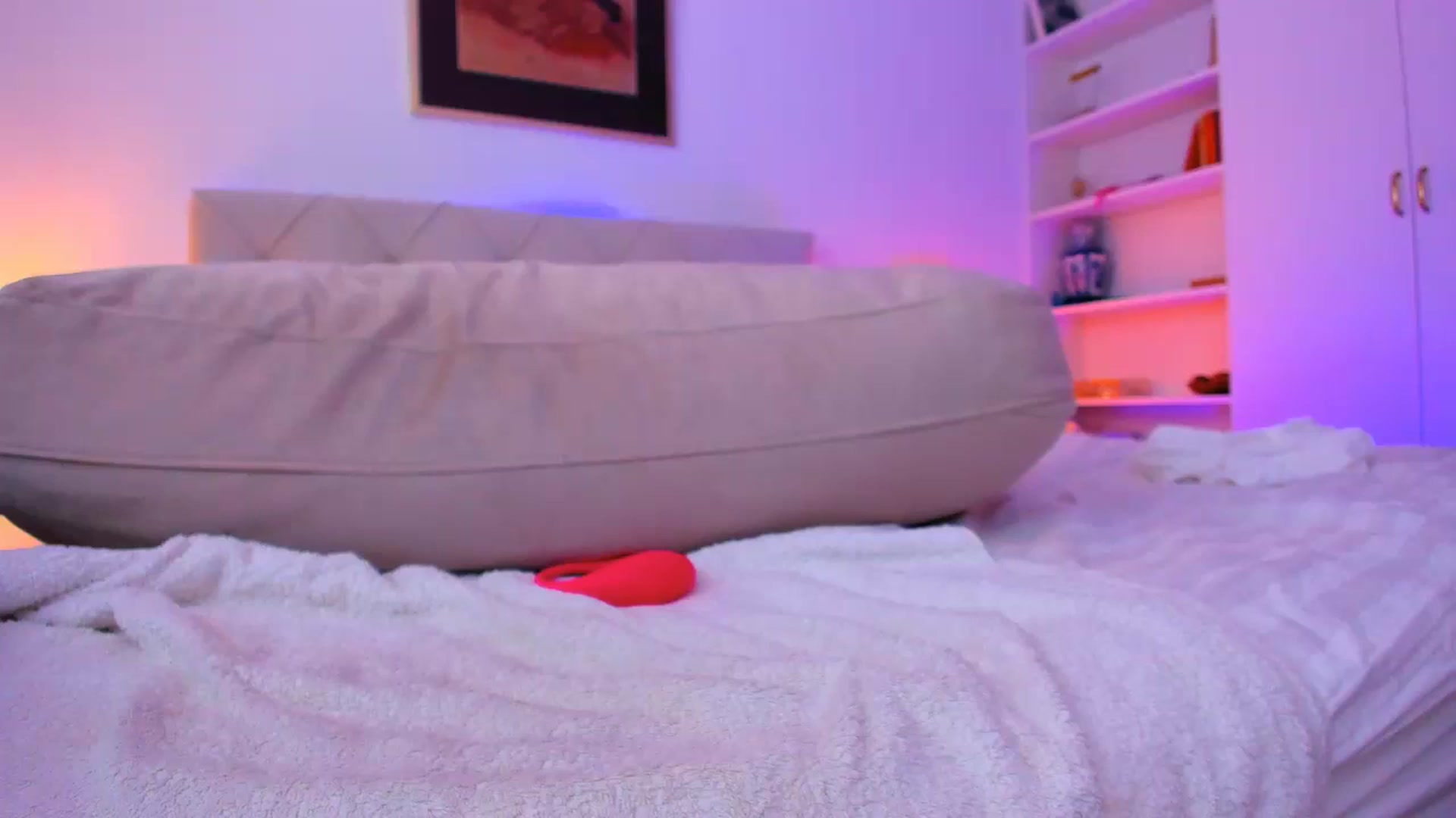 Gallery image thumbnail from Alyssa_Smit's myfreecams stream on, 07/15/2024, 11:04 image 15 of 20