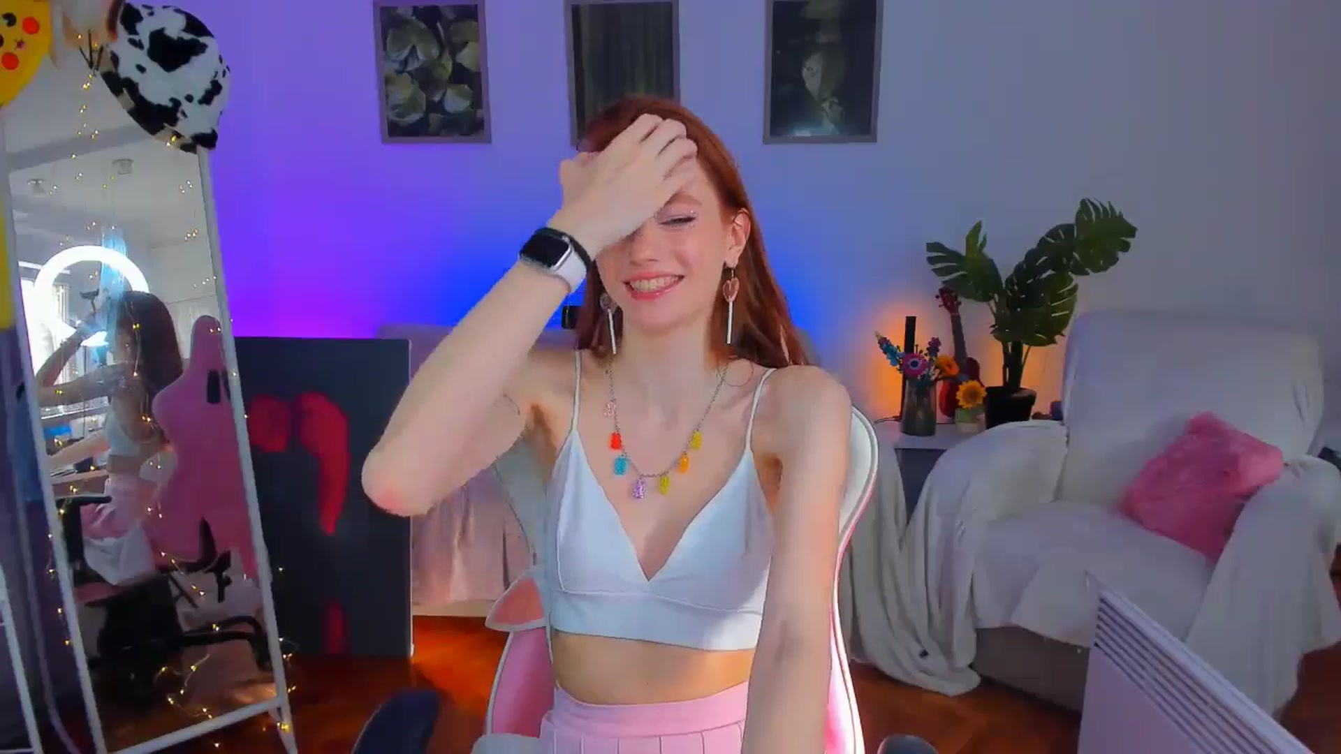 Gallery image thumbnail from Alyssa_Smit's myfreecams stream on, 11/27/2024, 11:43 image 4 of 20
