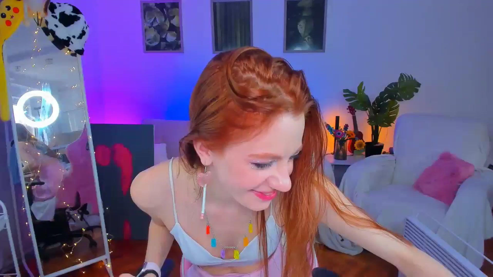 Gallery image thumbnail from Alyssa_Smit's myfreecams stream on, 11/27/2024, 11:43 image 19 of 20