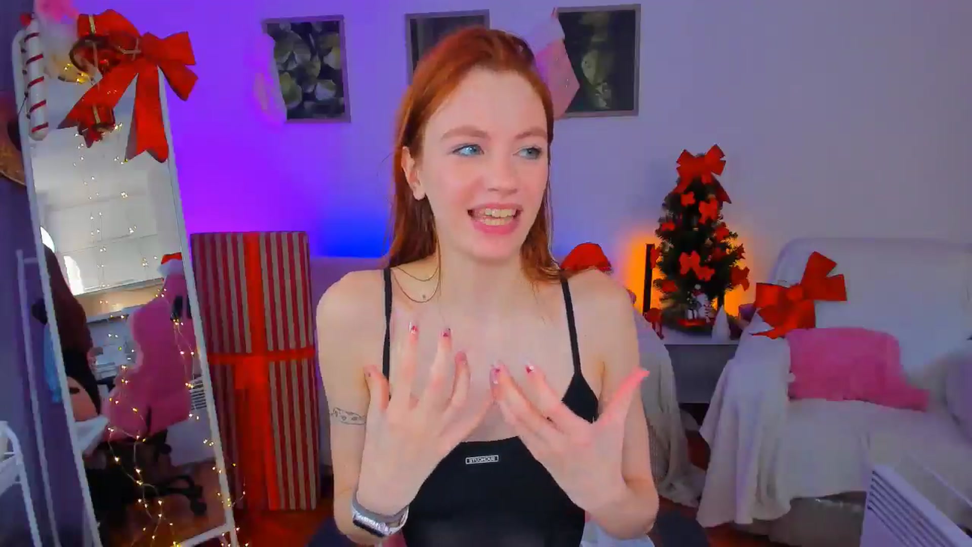 Gallery image thumbnail from Alyssa_Smit's myfreecams stream on, 12/08/2024, 12:48 image 10 of 20