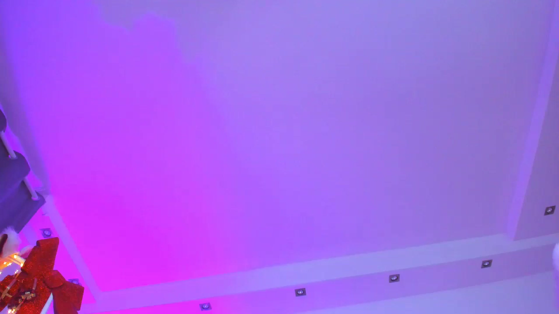 Gallery image thumbnail from Alyssa_Smit's myfreecams stream on, 12/15/2024, 12:46 image 17 of 20