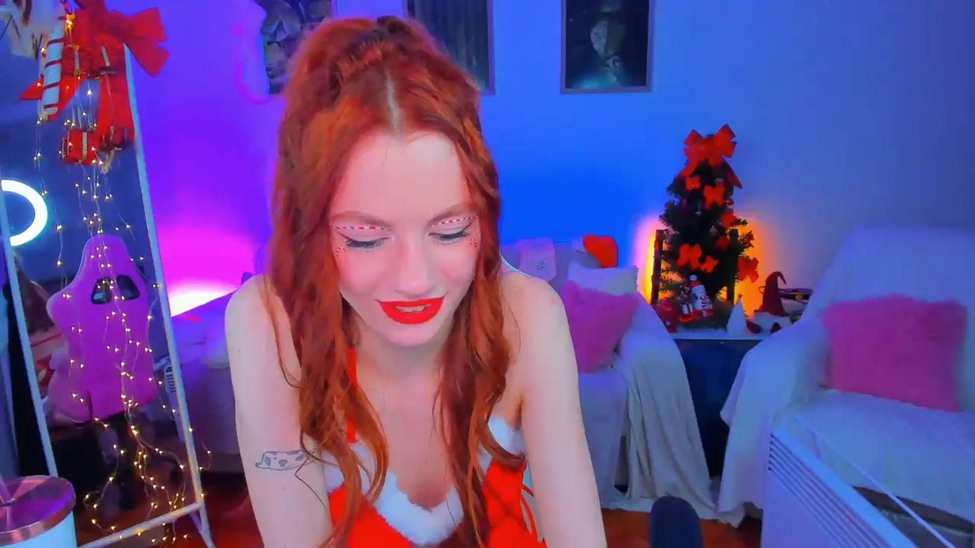 Gallery image thumbnail from Alyssa_Smit's myfreecams stream on, 12/27/2024, 03:24 image 16 of 20