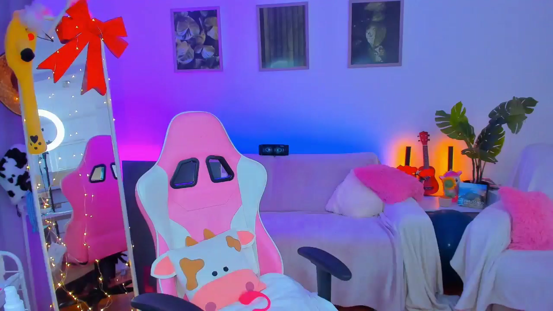 Gallery image thumbnail from Alyssa_Smit's myfreecams stream on, 01/23/2025, 12:18 image 15 of 20