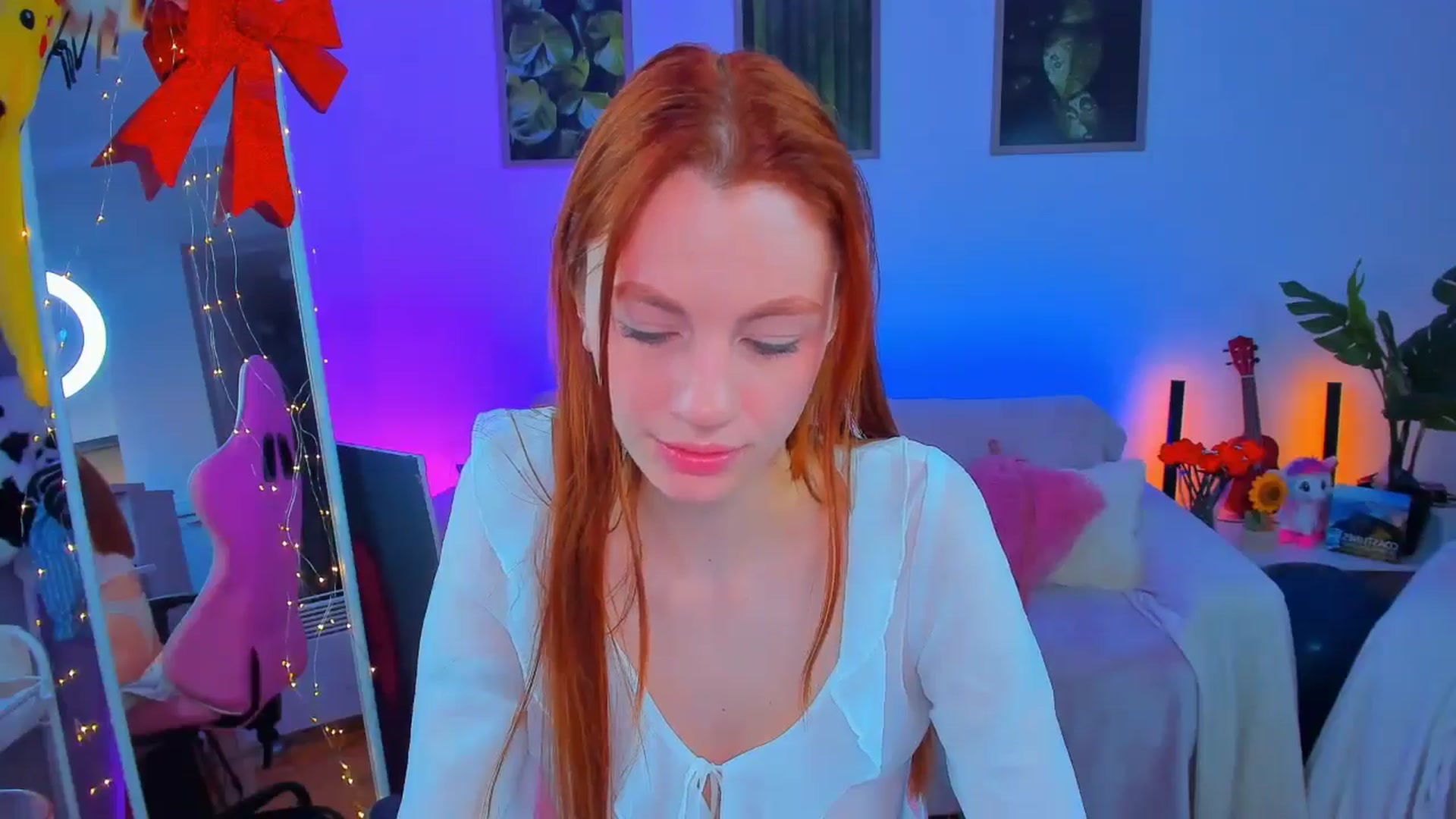 Gallery image thumbnail from Alyssa_Smit's myfreecams stream on, 02/09/2025, 14:36 image 17 of 20