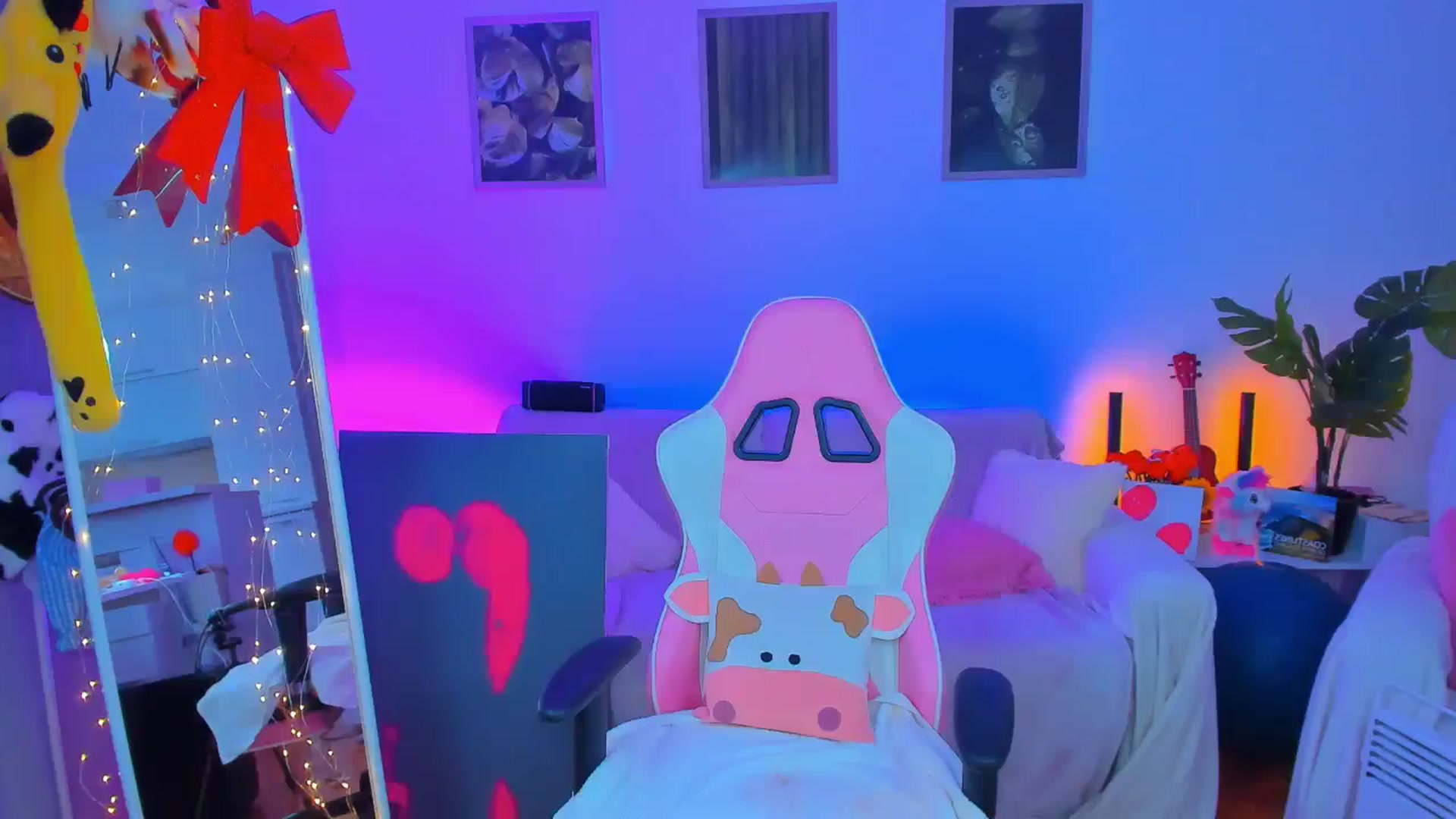 Gallery image thumbnail from Alyssa_Smit's myfreecams stream on, 02/16/2025, 14:42 image 18 of 20