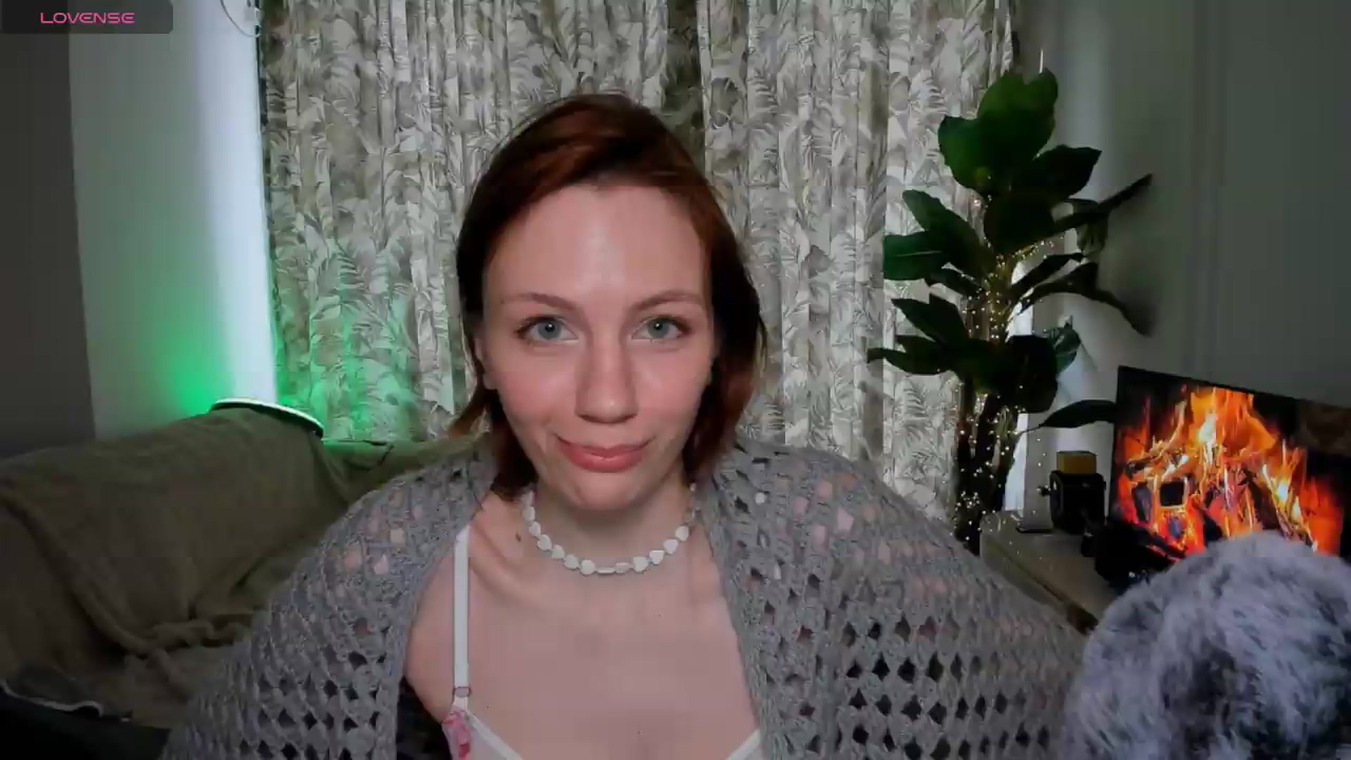 Gallery image thumbnail from Alyssa_Smit's myfreecams stream on, 06/24/2026, 03:23 image 18 of 20