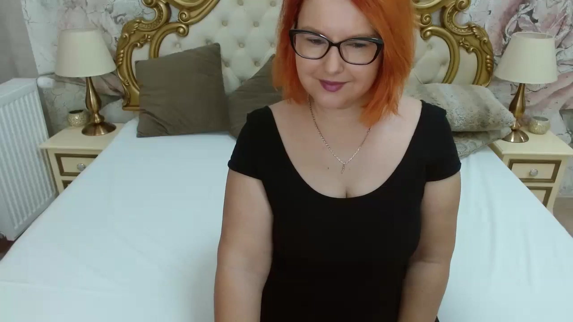 Gallery image thumbnail from Alyssaa1's myfreecams stream on, 12/11/2023, 07:18 image 13 of 20