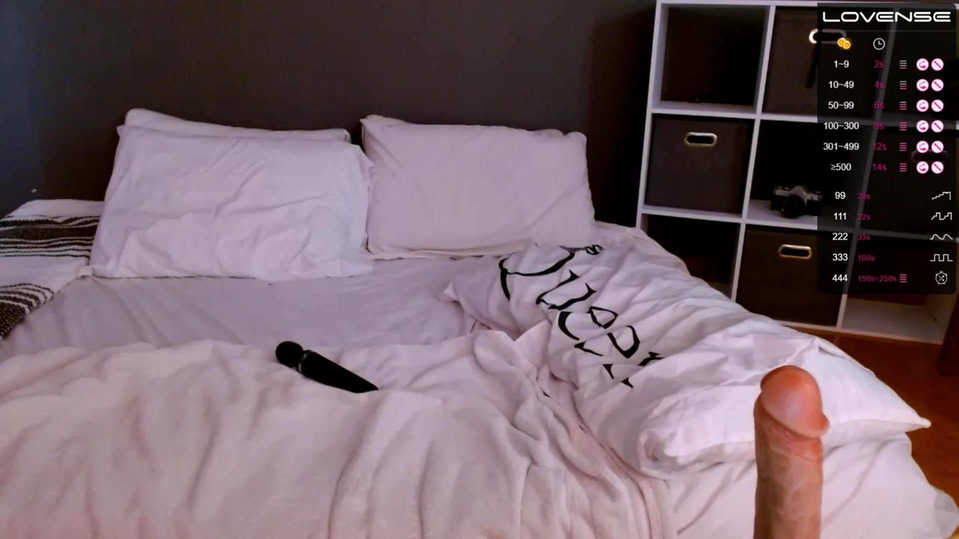 Gallery image thumbnail from Alyssamodel's myfreecams stream on, 11/19/2022, 21:43 image 20 of 20