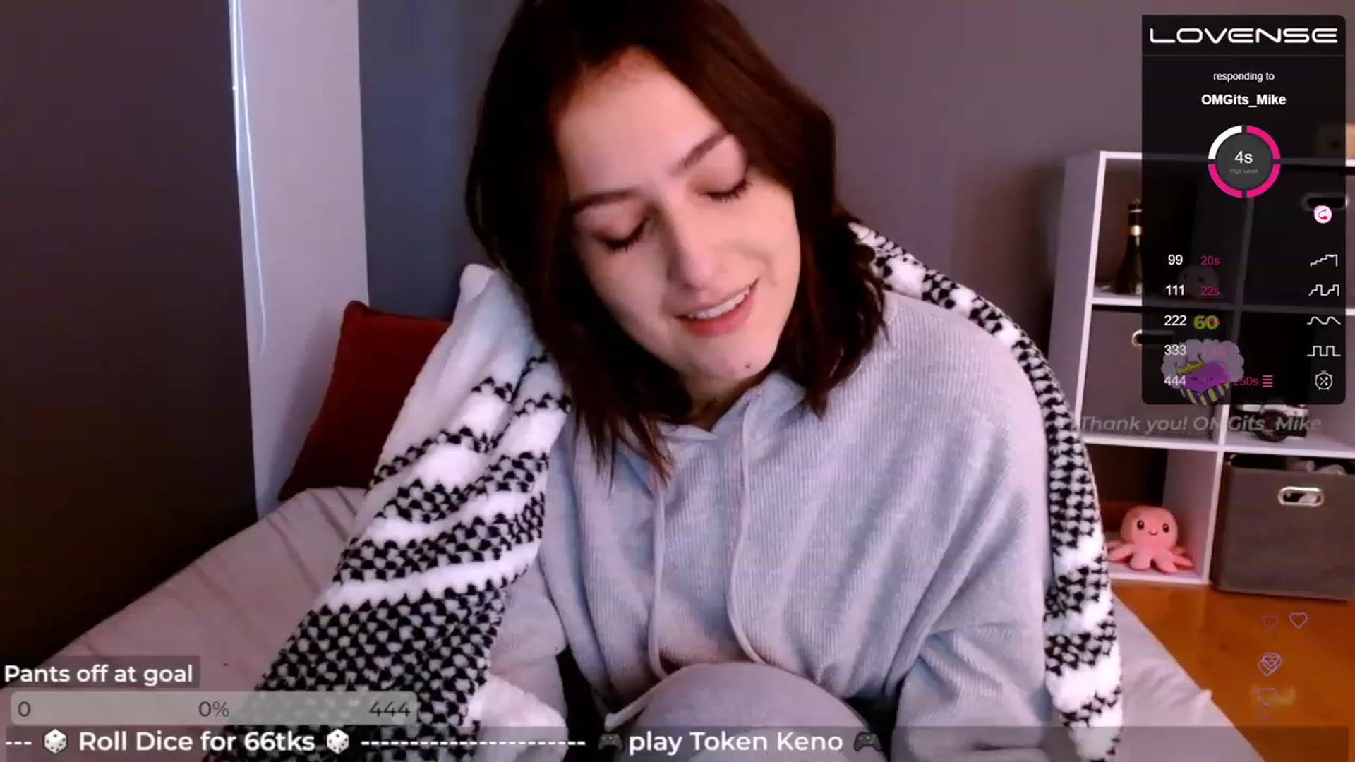 Gallery image thumbnail from Alyssamodel's myfreecams stream on, 12/04/2022, 19:56 image 3 of 20