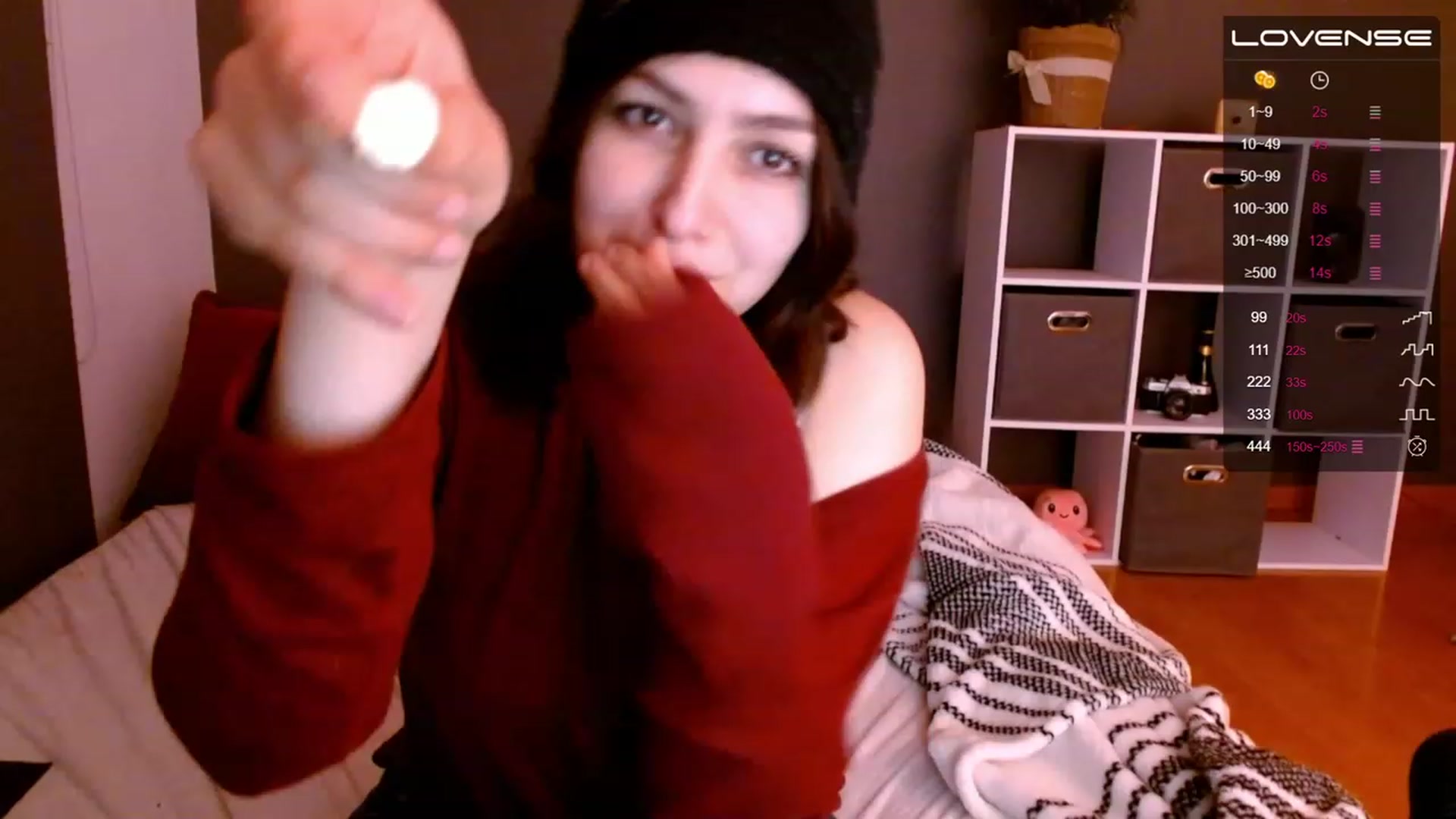 Gallery image thumbnail from Alyssamodel's myfreecams stream on, 12/06/2022, 01:06 image 9 of 20
