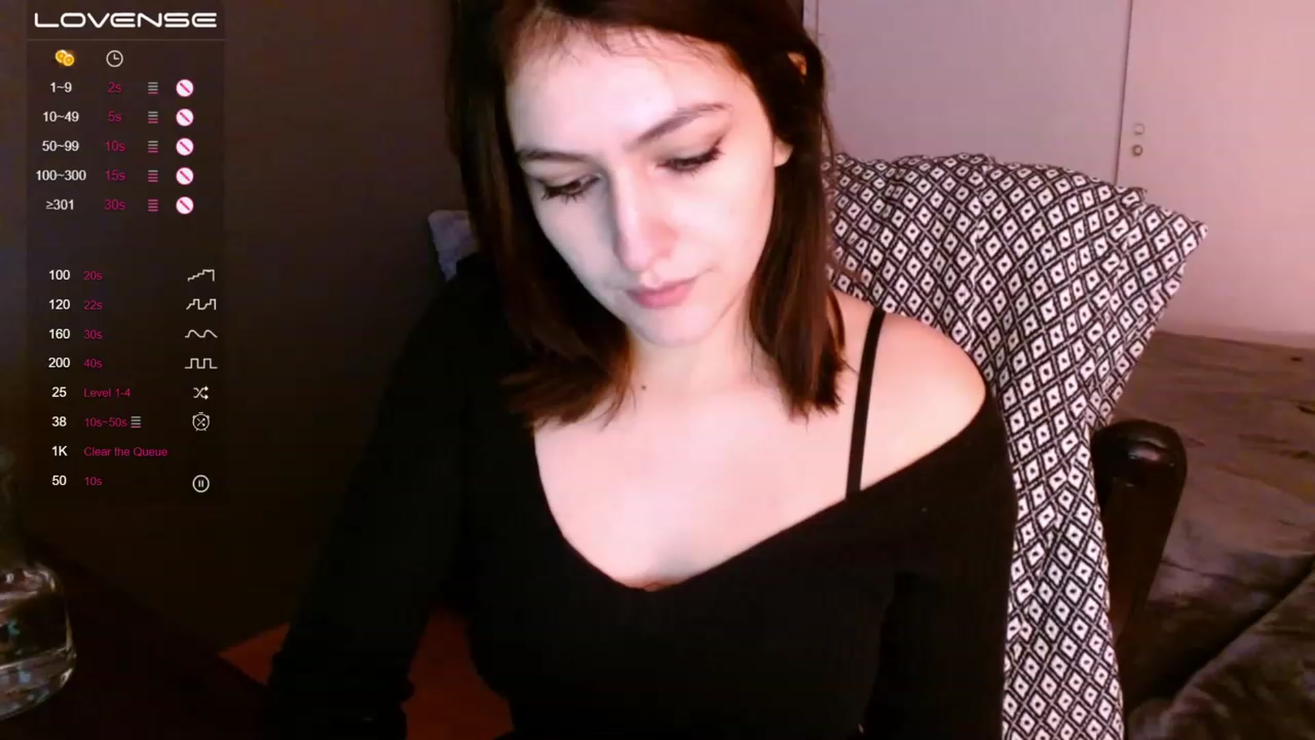 Gallery image thumbnail from Alyssamodel's myfreecams stream on, 01/21/2023, 20:29 image 1 of 20