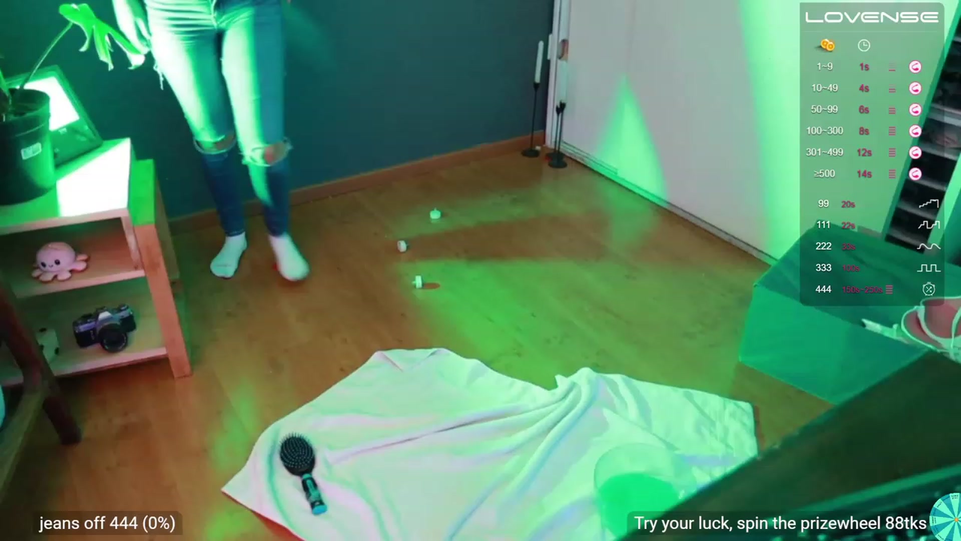 Gallery image thumbnail from Alyssamodel's myfreecams stream on, 02/10/2023, 19:17 image 19 of 20