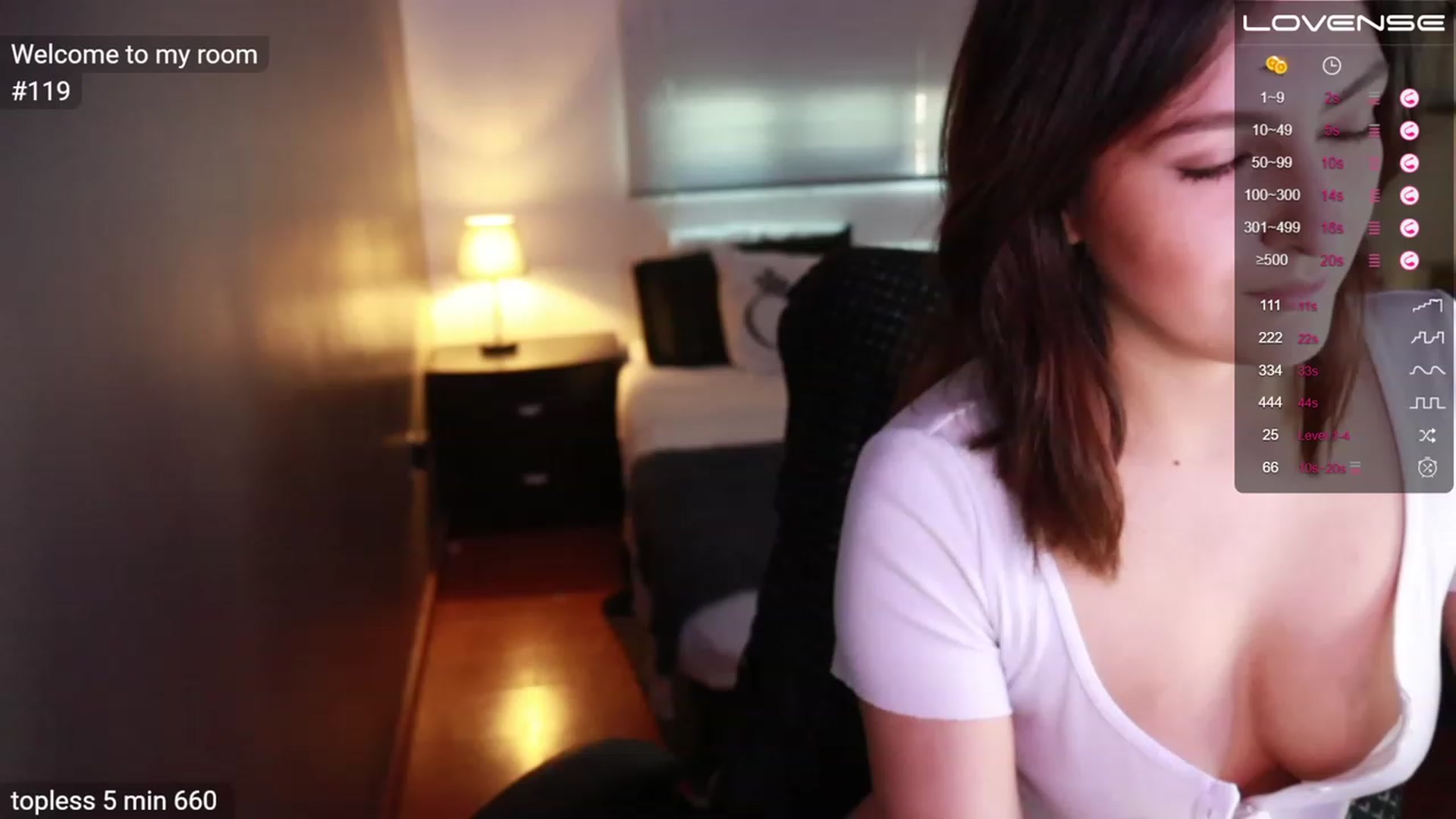 Gallery image thumbnail from Alyssamodel's myfreecams stream on, 03/04/2023, 22:37 image 12 of 20