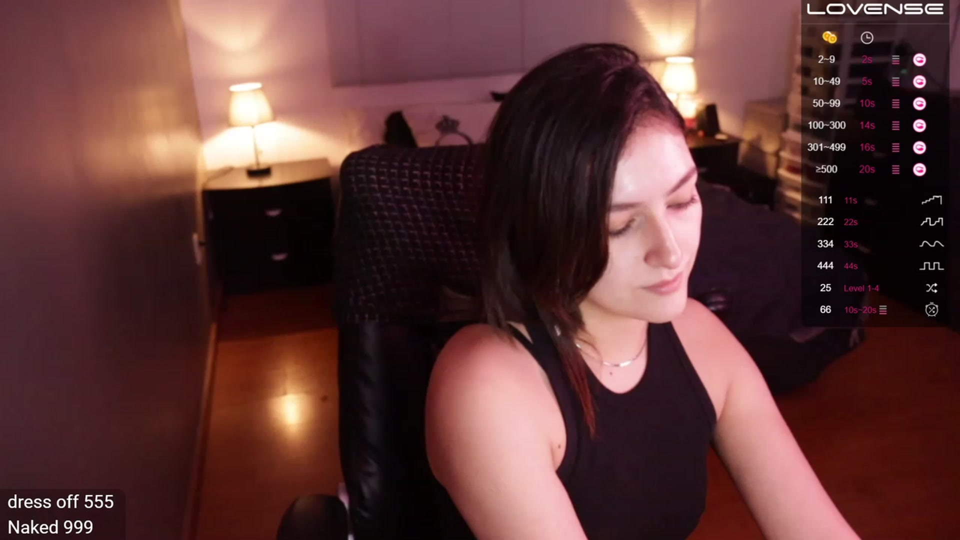 Gallery image thumbnail from Alyssamodel's myfreecams stream on, 03/20/2023, 18:56 image 2 of 20