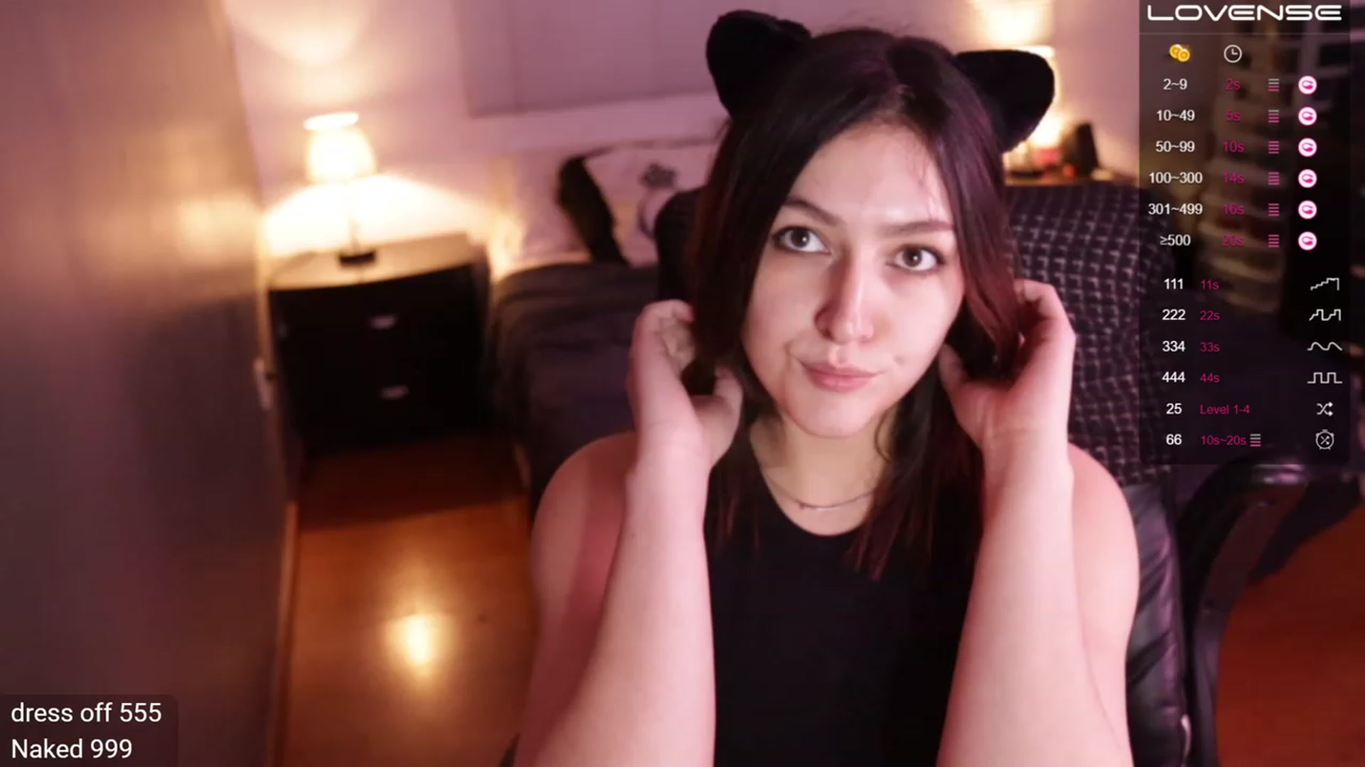 Gallery image thumbnail from Alyssamodel's myfreecams stream on, 03/20/2023, 19:27 image 4 of 20