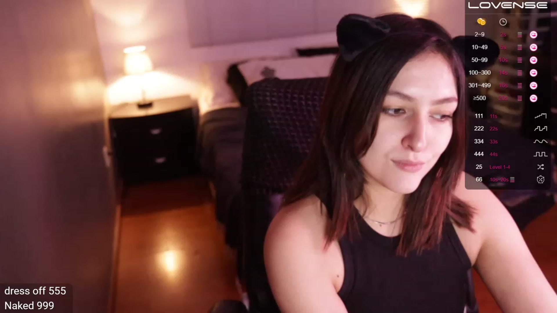 Gallery image thumbnail from Alyssamodel's myfreecams stream on, 03/20/2023, 19:27 image 6 of 20