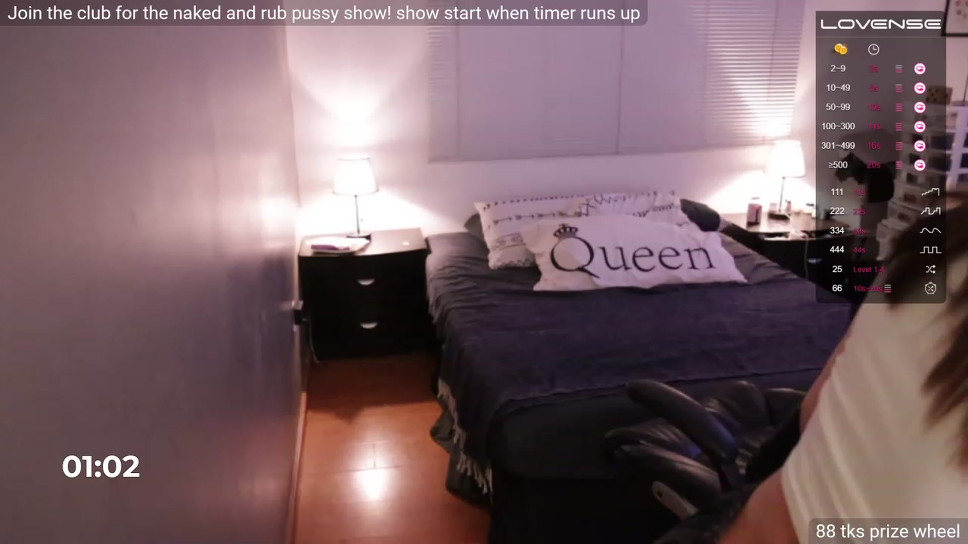 Gallery image thumbnail from Alyssamodel's myfreecams stream on, 03/29/2023, 04:40 image 18 of 20