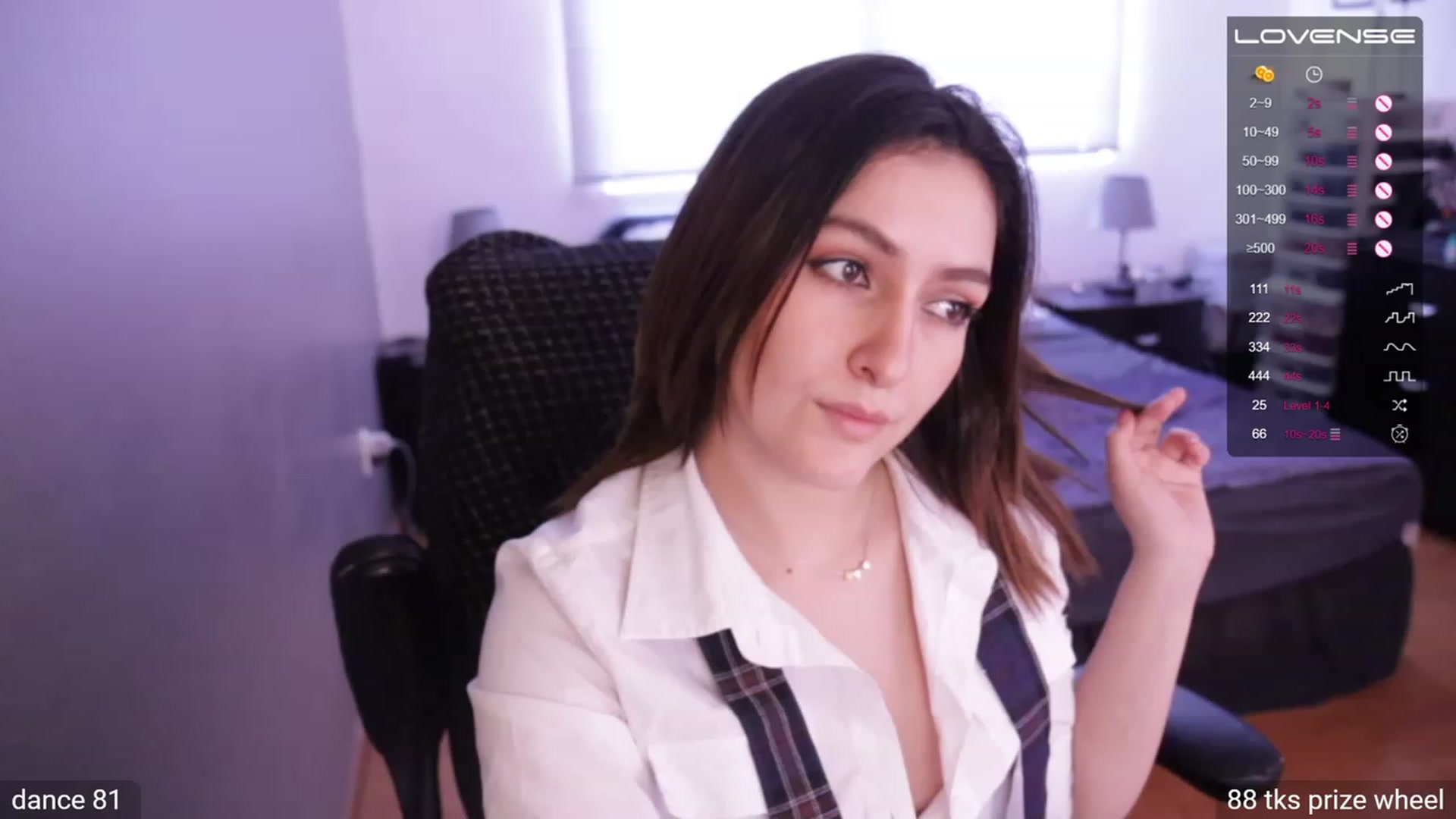 Gallery image thumbnail from Alyssamodel's myfreecams stream on, 03/31/2023, 18:38 image 14 of 20