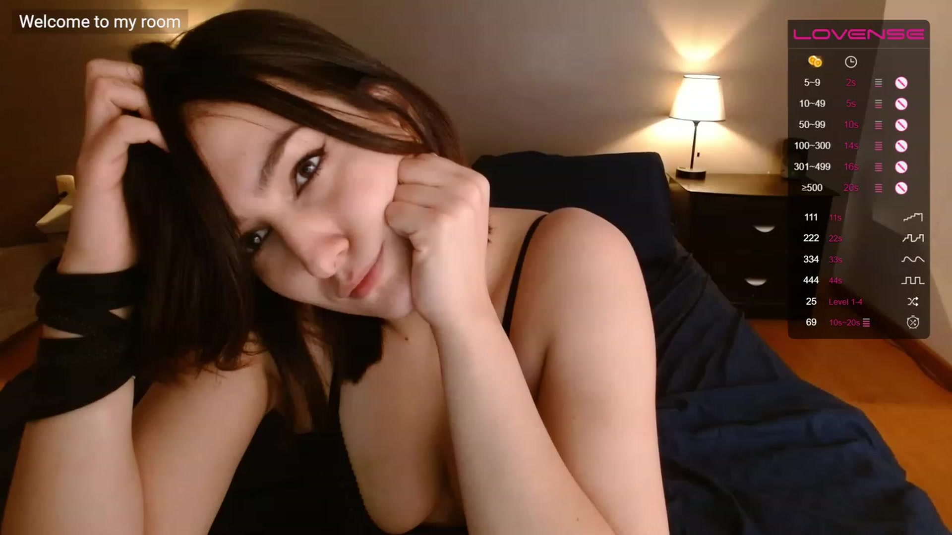 Gallery image thumbnail from Alyssamodel's myfreecams stream on, 06/27/2023, 17:35 image 20 of 20