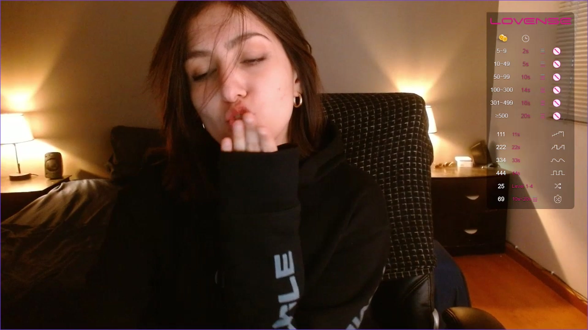 Gallery image thumbnail from Alyssamodel's myfreecams stream on, 07/21/2023, 24:28 image 8 of 20
