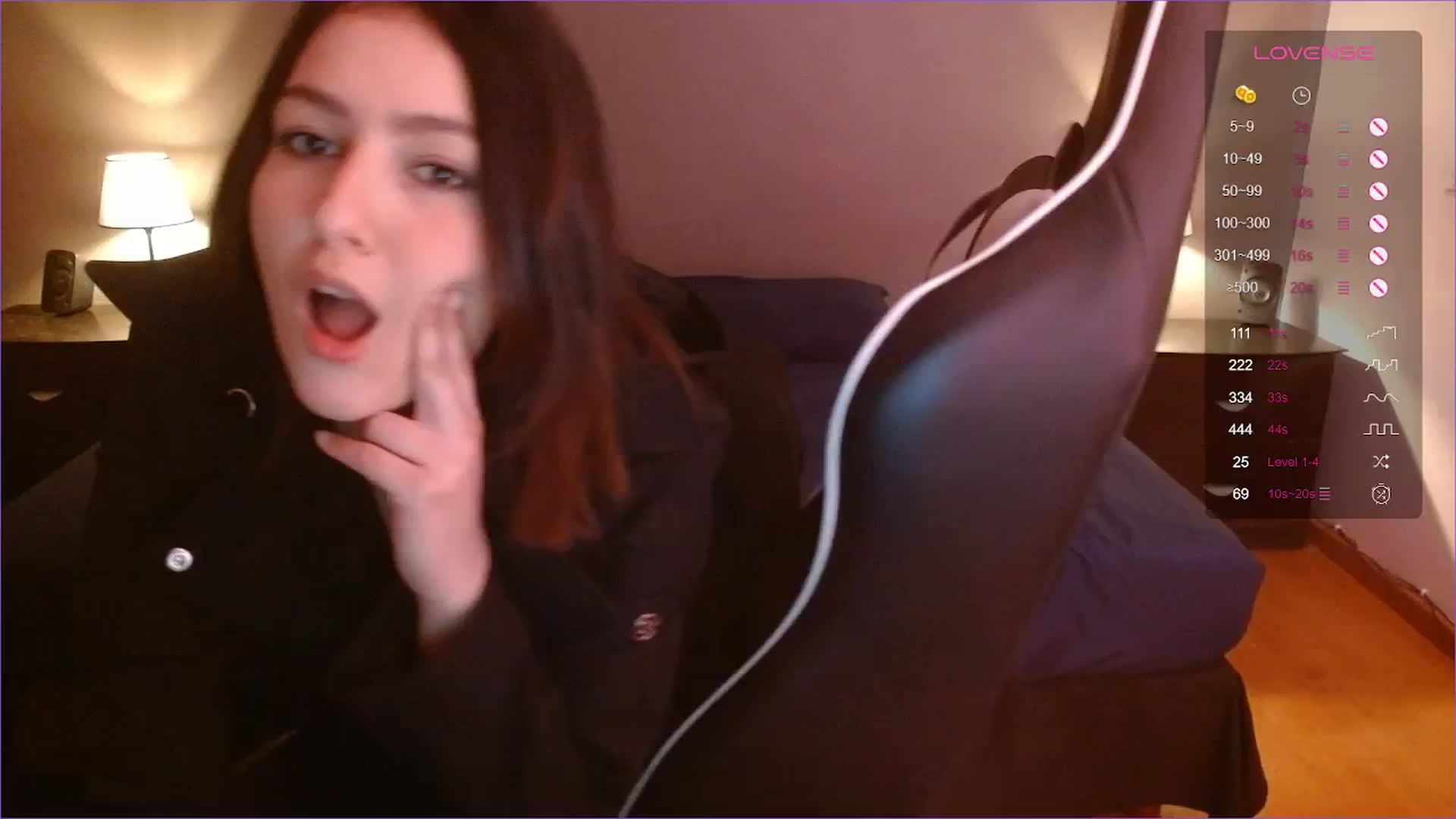 Gallery image thumbnail from Alyssamodel's myfreecams stream on, 10/03/2023, 15:23 image 16 of 20