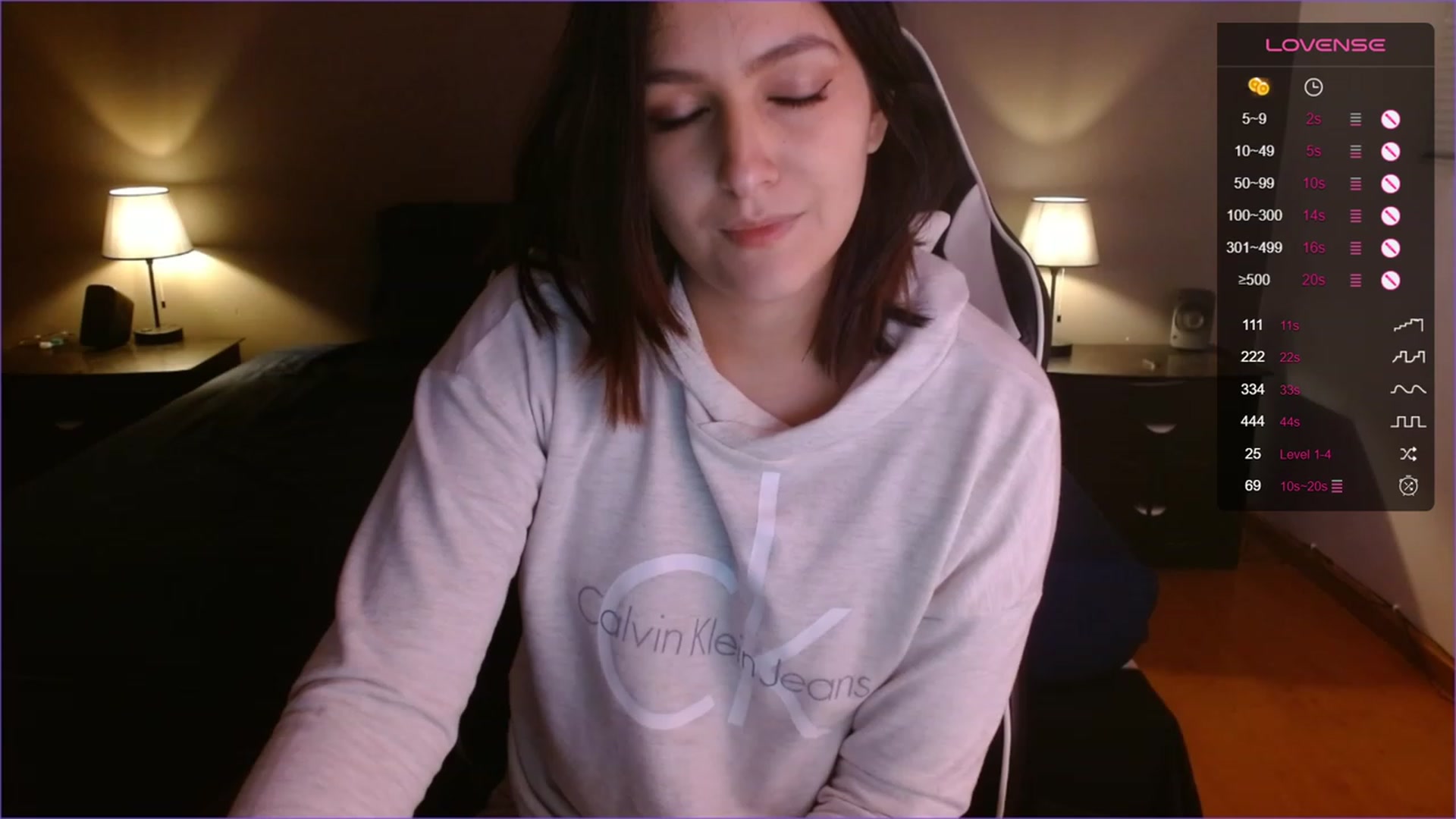 Gallery image thumbnail from Alyssamodel's myfreecams stream on, 10/09/2023, 18:39 image 2 of 20