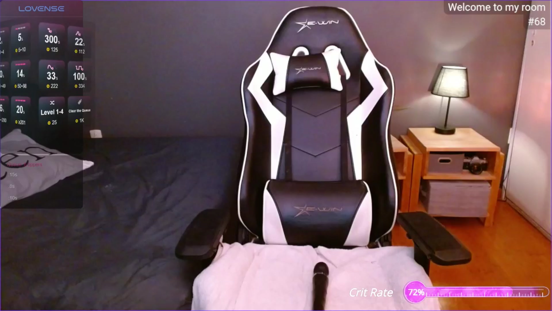 Gallery image thumbnail from Alyssamodel's myfreecams stream on, 04/04/2024, 05:17 image 7 of 20