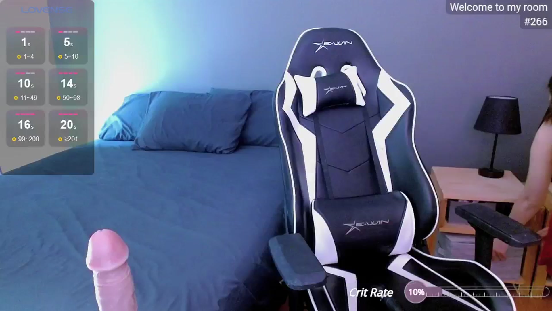 Gallery image thumbnail from Alyssamodel's myfreecams stream on, 05/09/2024, 17:32 image 18 of 20
